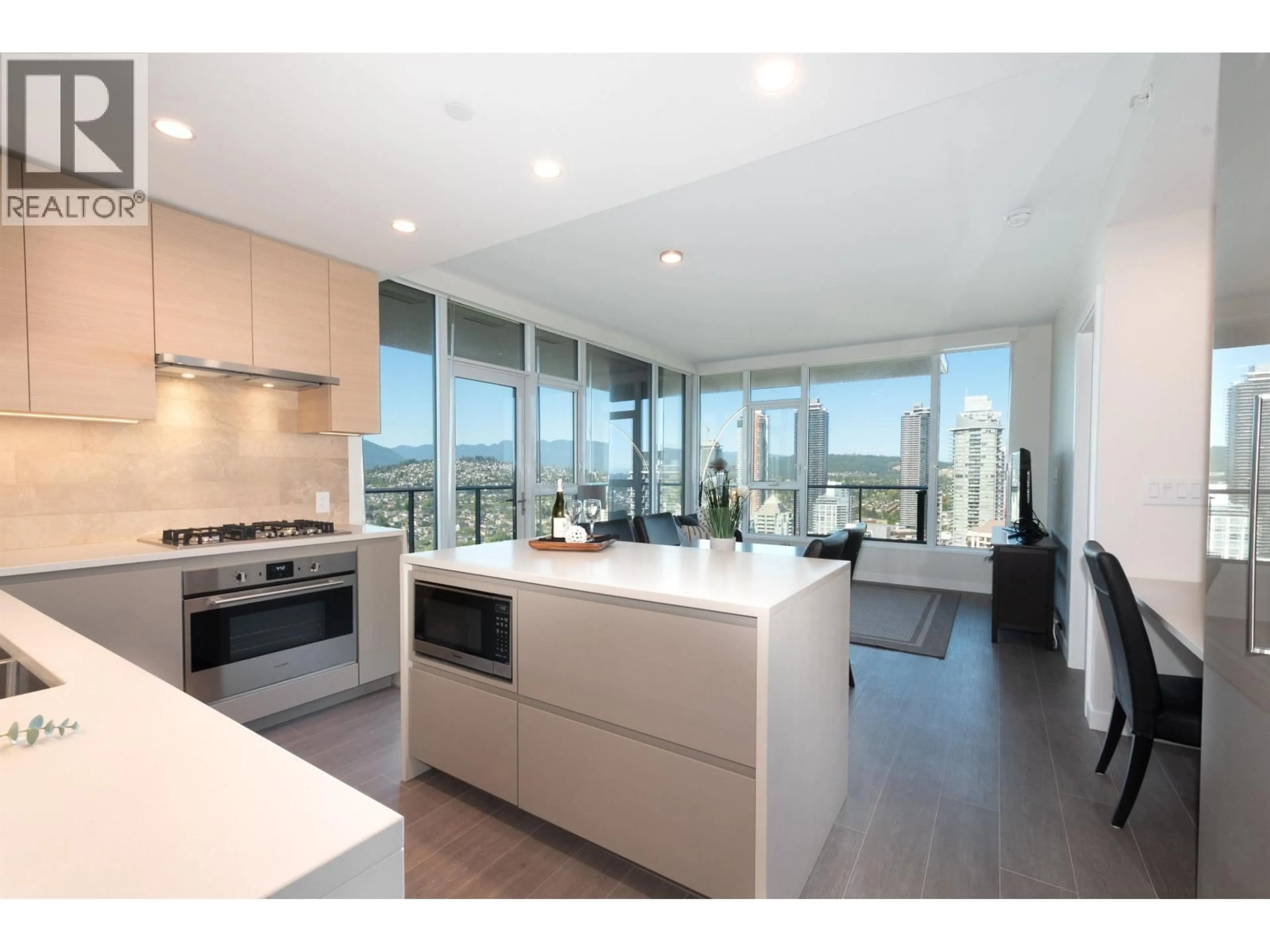 Open concept kitchen, unknown for 3807 - 4168 LOUGHEED HIGHWAY, Burnaby British Columbia V5C0N9