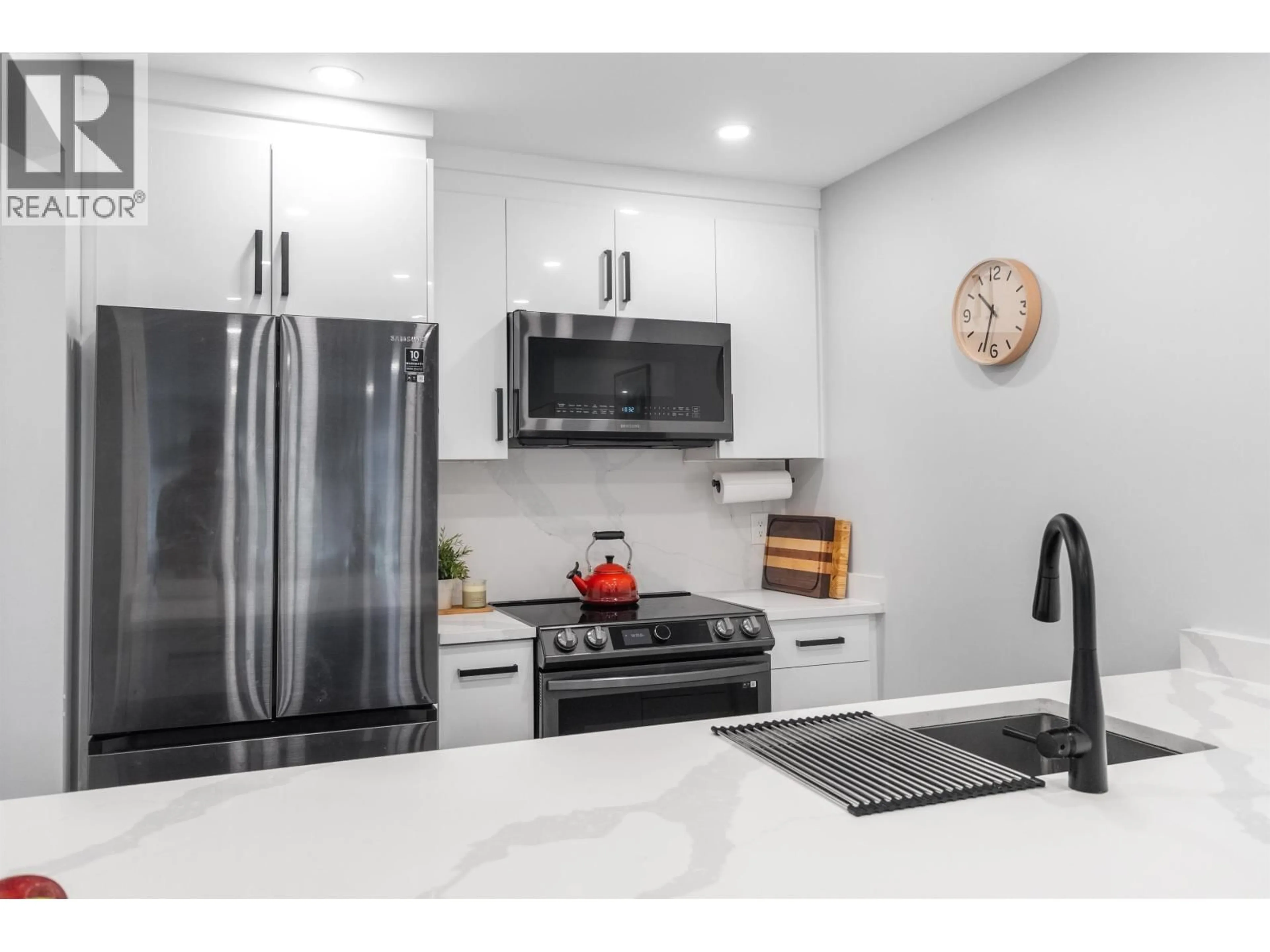 Unknown for 217 - 7377 SALISBURY AVENUE, Burnaby British Columbia V5E4B2