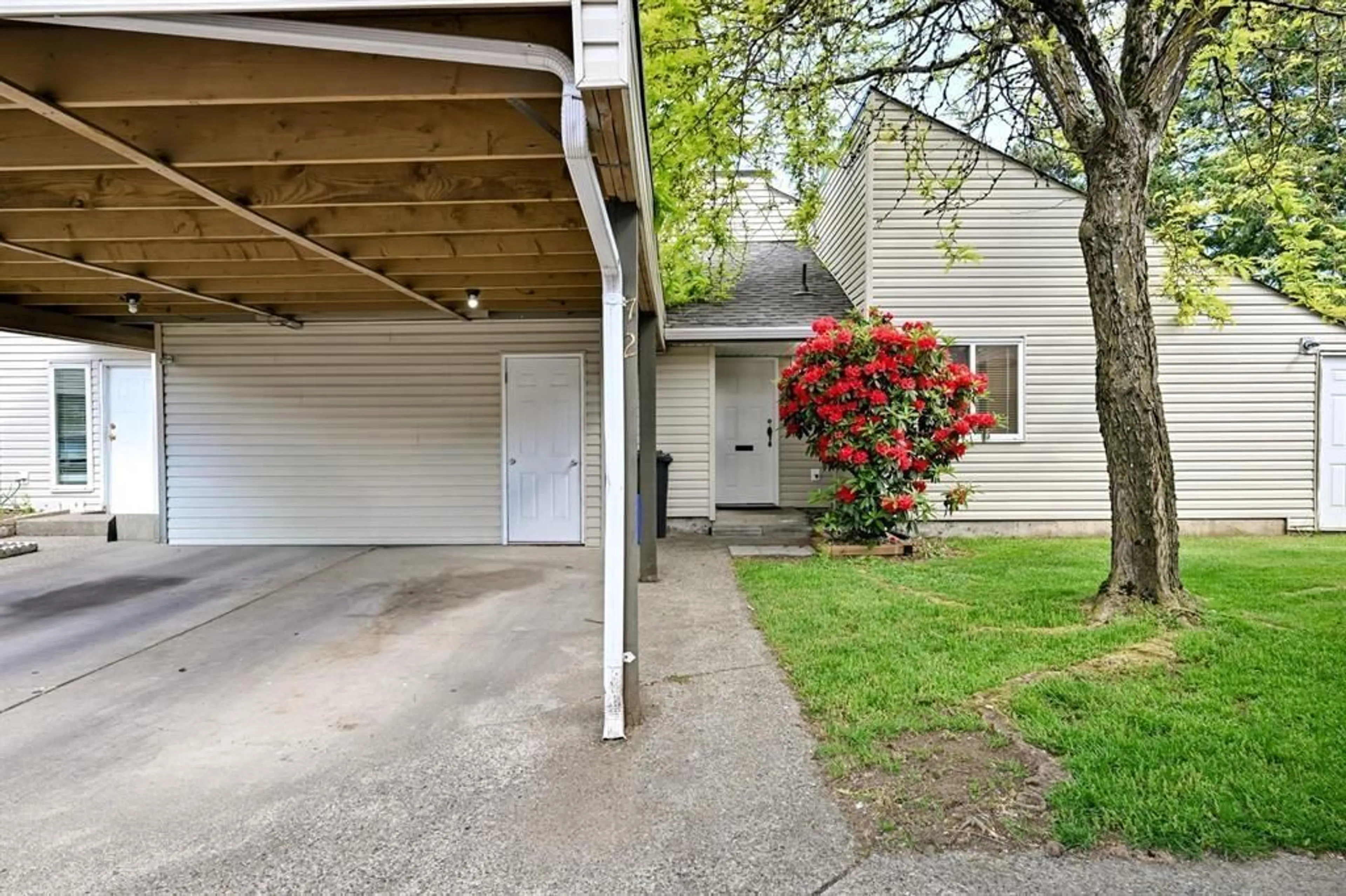 Unknown for 72 - 3030 TRETHEWEY STREET, Abbotsford British Columbia V2T4N2