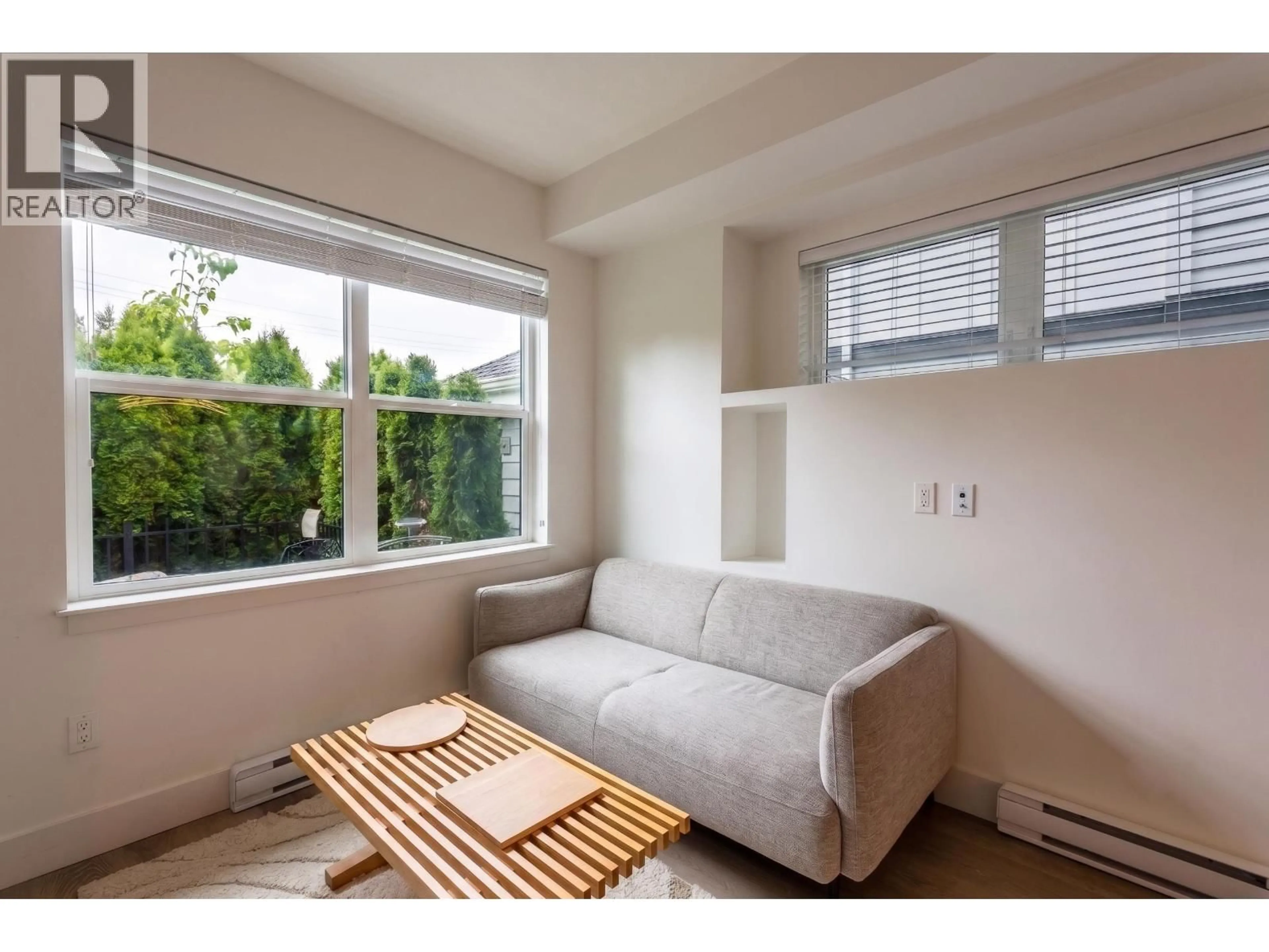 Living room with furniture, unknown for 201 - 6933 ARCOLA STREET, Burnaby British Columbia V5E1H5
