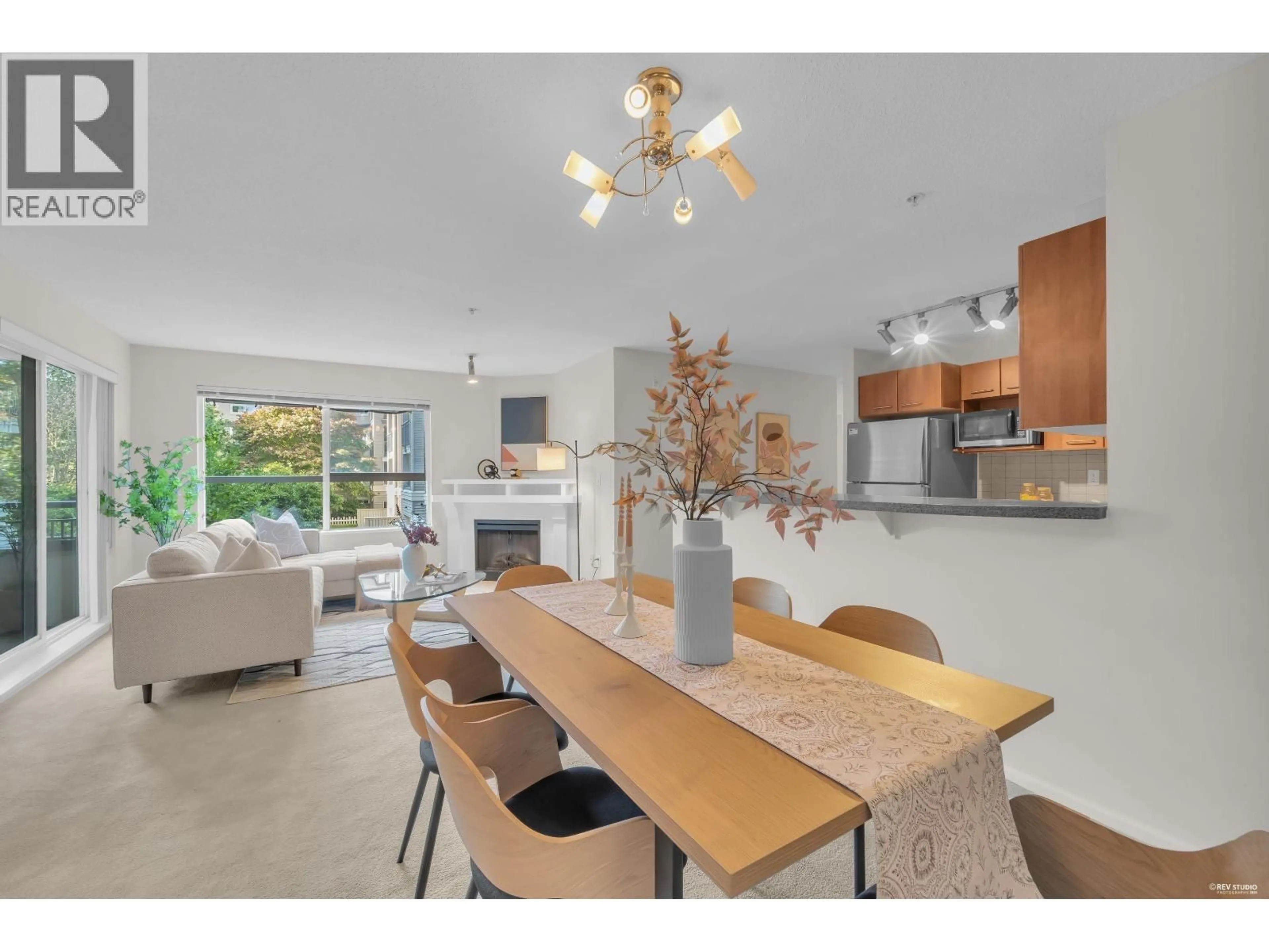 Open concept kitchen, unknown for 268 - 9100 FERNDALE ROAD, Richmond British Columbia V6Y4L1