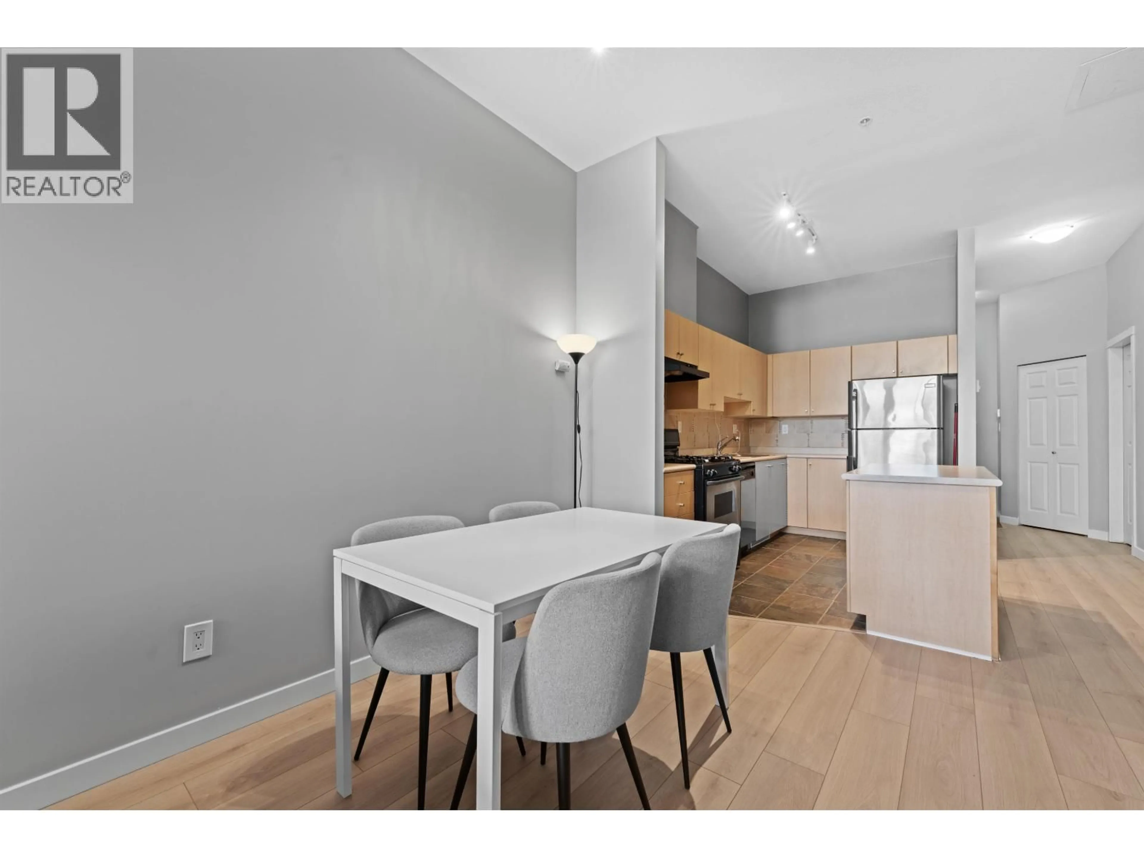 Unknown for 102 - 2102 38TH AVENUE, Vancouver British Columbia V6M1R9