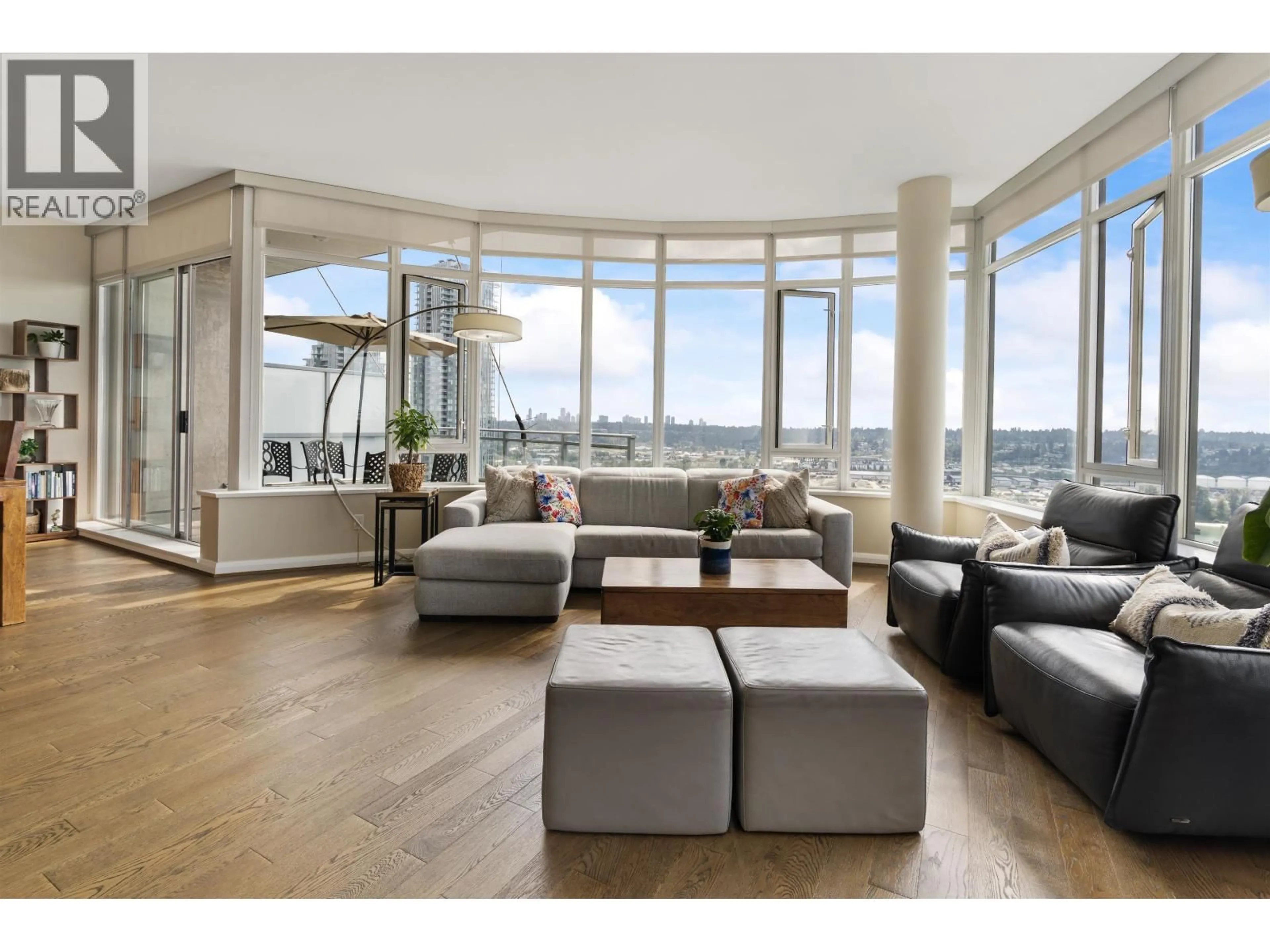 Living room with furniture, unknown for PH1 - 888 CARNARVON STREET, New Westminster British Columbia V3M0C6