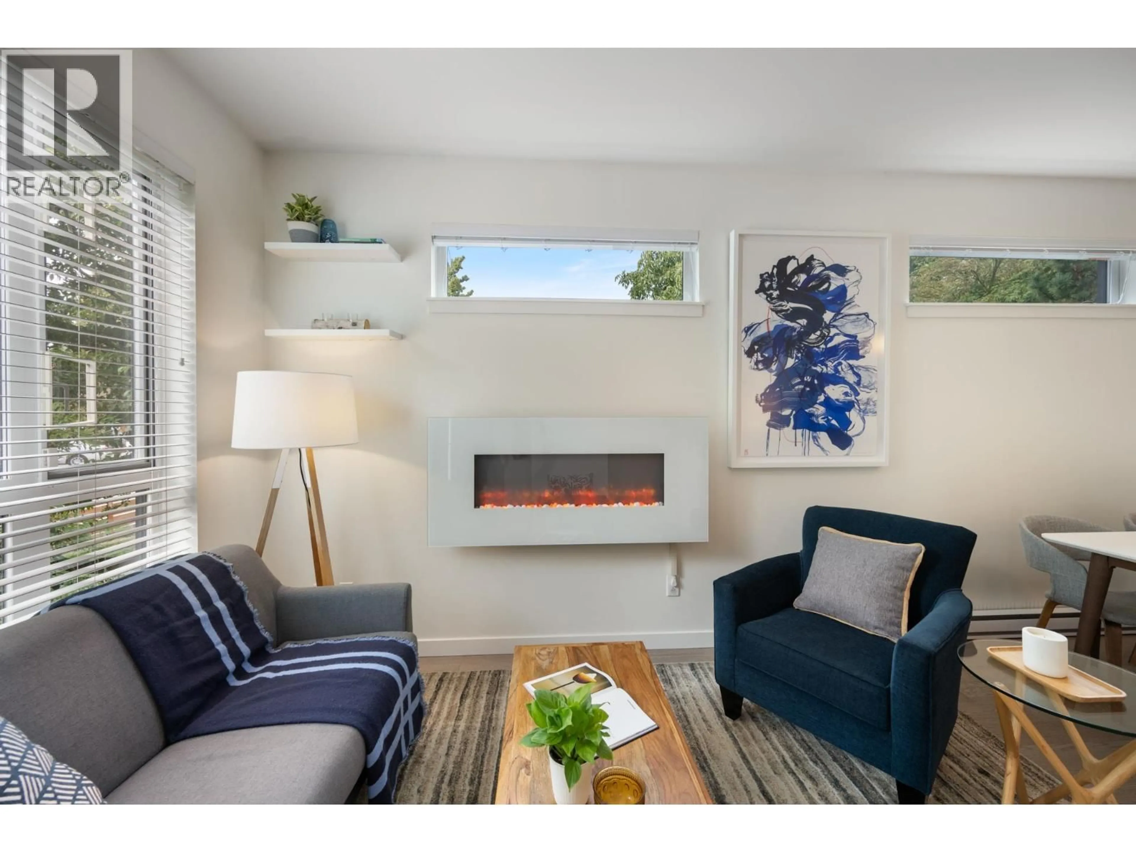 Living room with furniture, unknown for 501 44TH AVENUE, Vancouver British Columbia V5W0C5