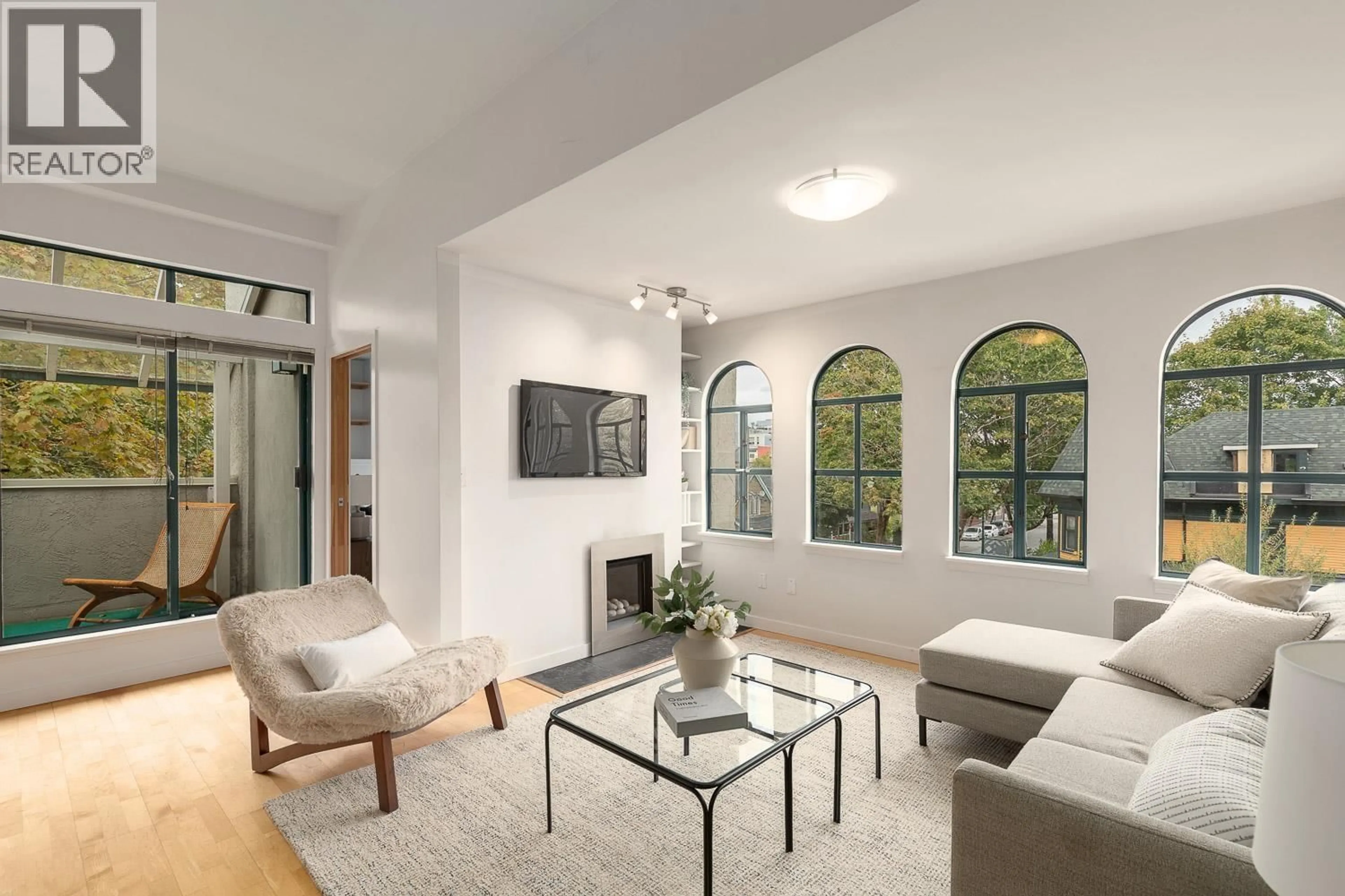 Living room with furniture, unknown for 301 - 700 PENDER STREET, Vancouver British Columbia V6A1V7