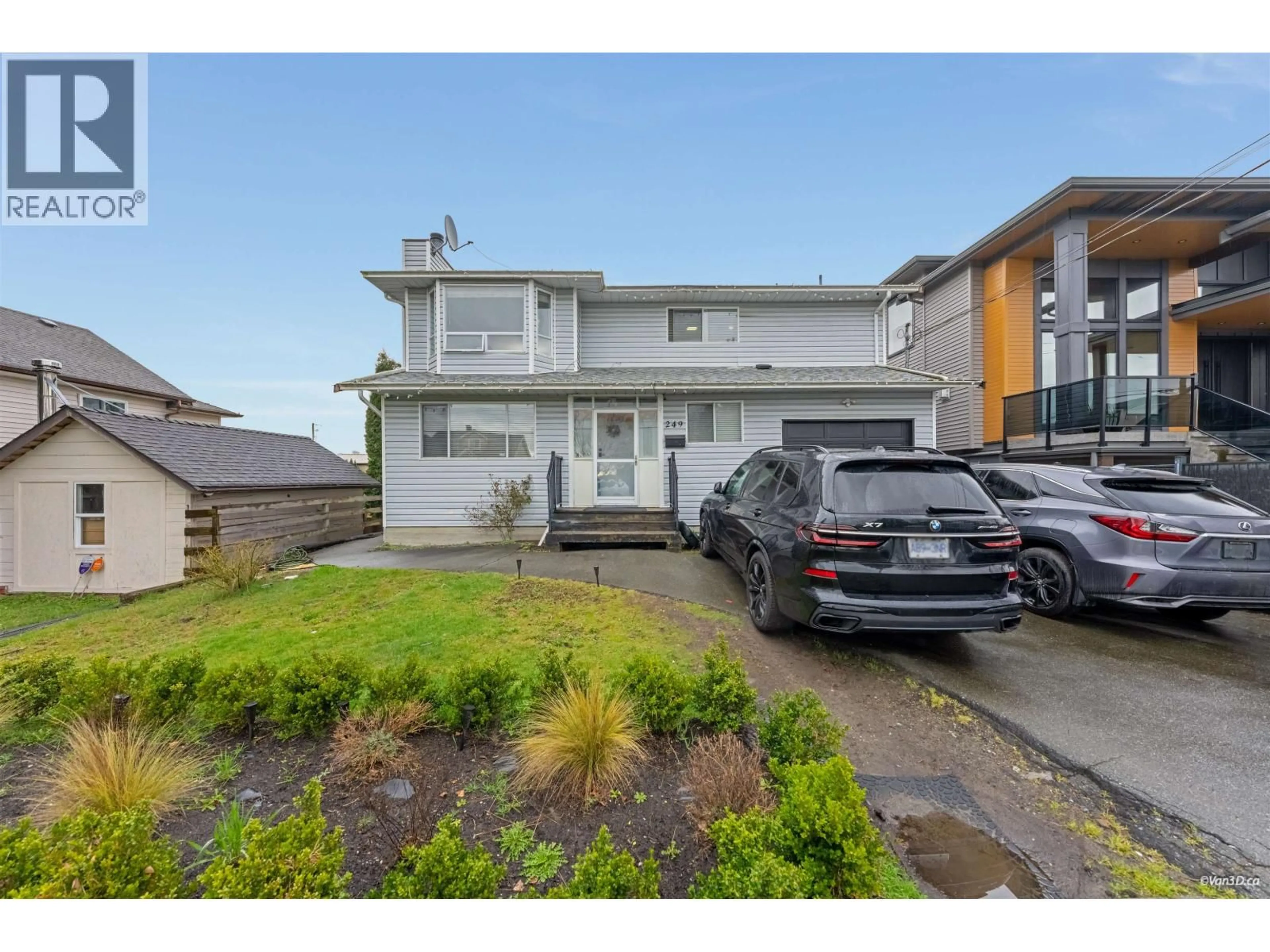 Home with vinyl exterior material, street for 249 PEMBINA STREET, New Westminster British Columbia V3M5J3