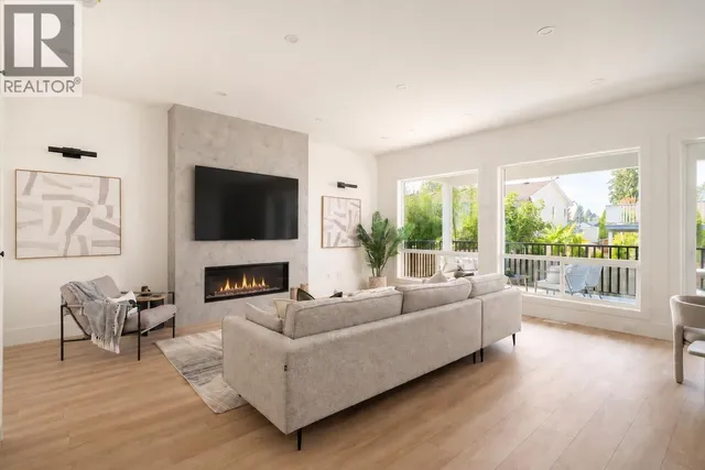 12043 BONSON ROAD, Pitt Meadows 3