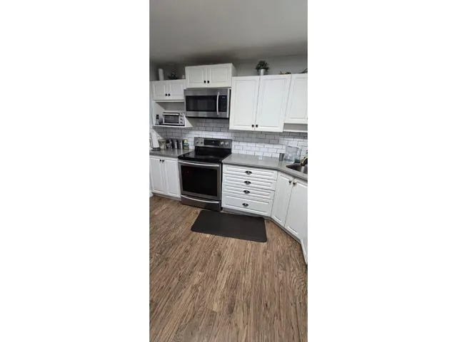 405 - 2435 CENTER STREET, Abbotsford 5