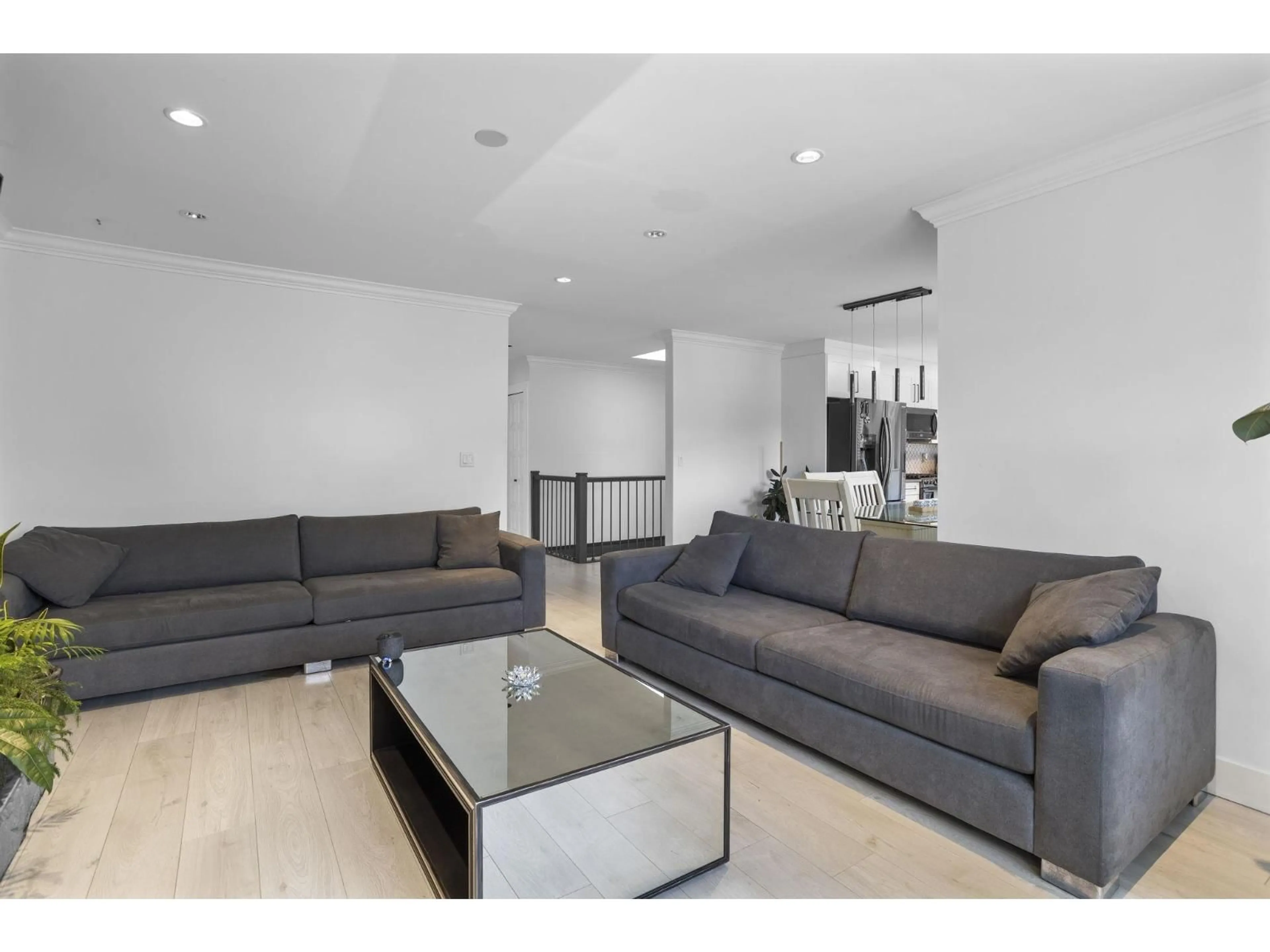 Living room with furniture, unknown for 11885 CHATEAU WYND, Delta British Columbia V4E3C7