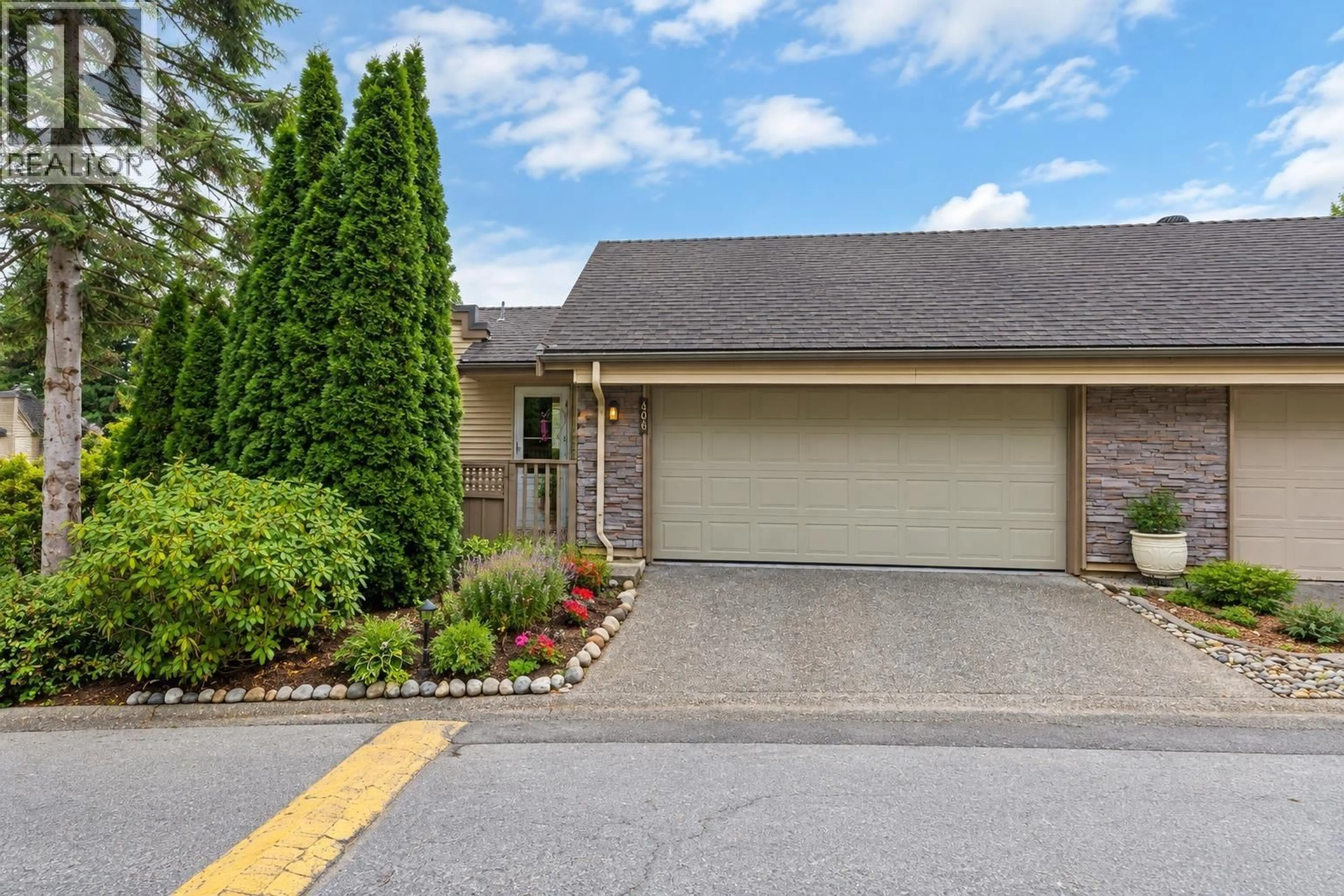 Unknown for 406 - 1215 LANSDOWNE DRIVE, Coquitlam British Columbia V3E2P2