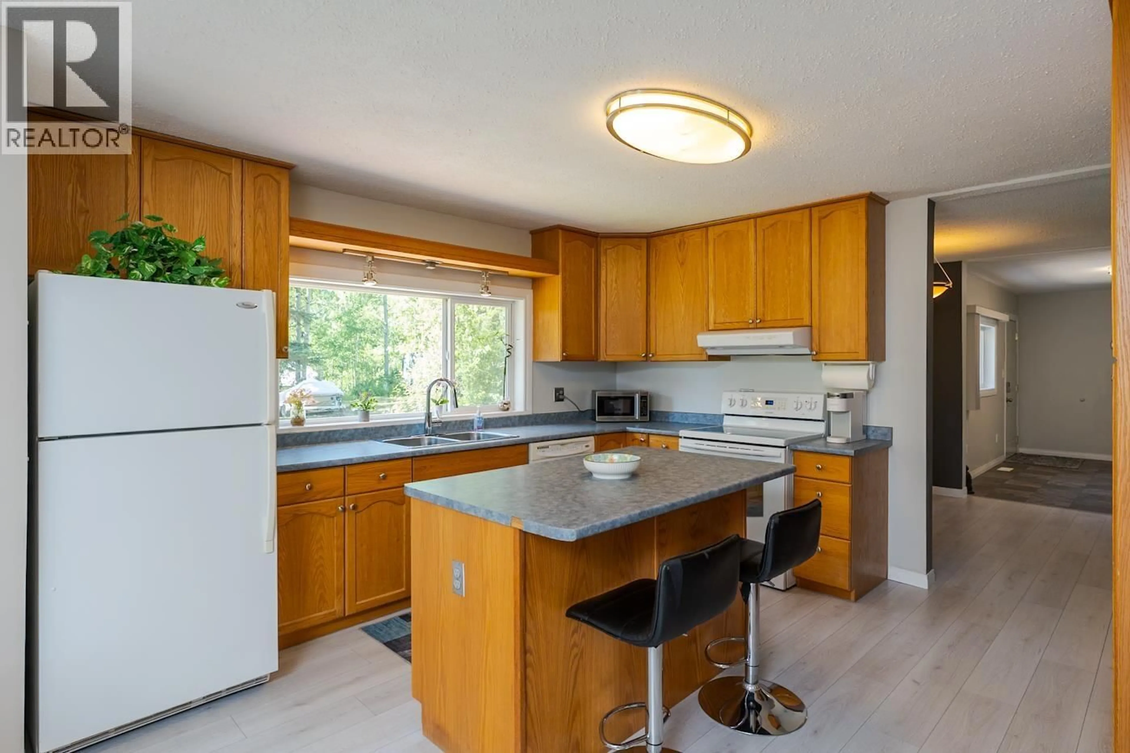 Standard kitchen, unknown for 1716 SHADY VALLEY ROAD, Prince George British Columbia V2K5S5