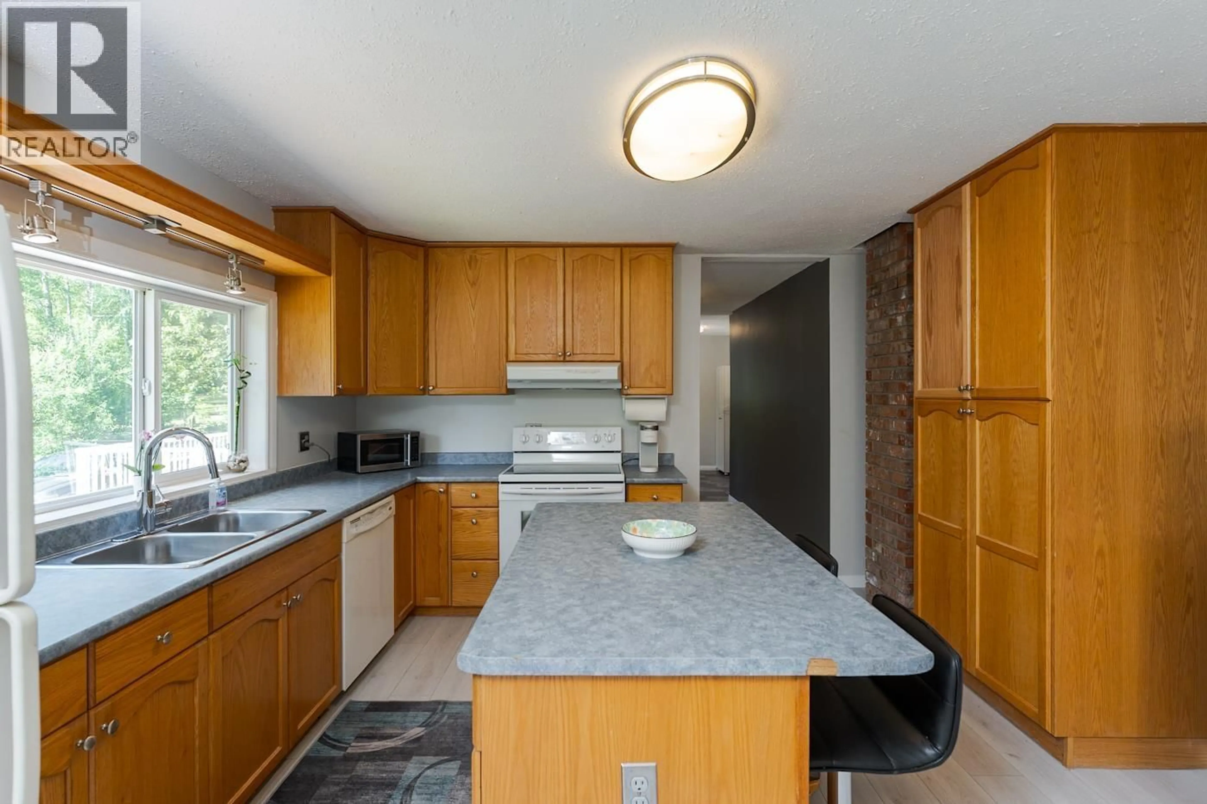 Standard kitchen, unknown for 1716 SHADY VALLEY ROAD, Prince George British Columbia V2K5S5
