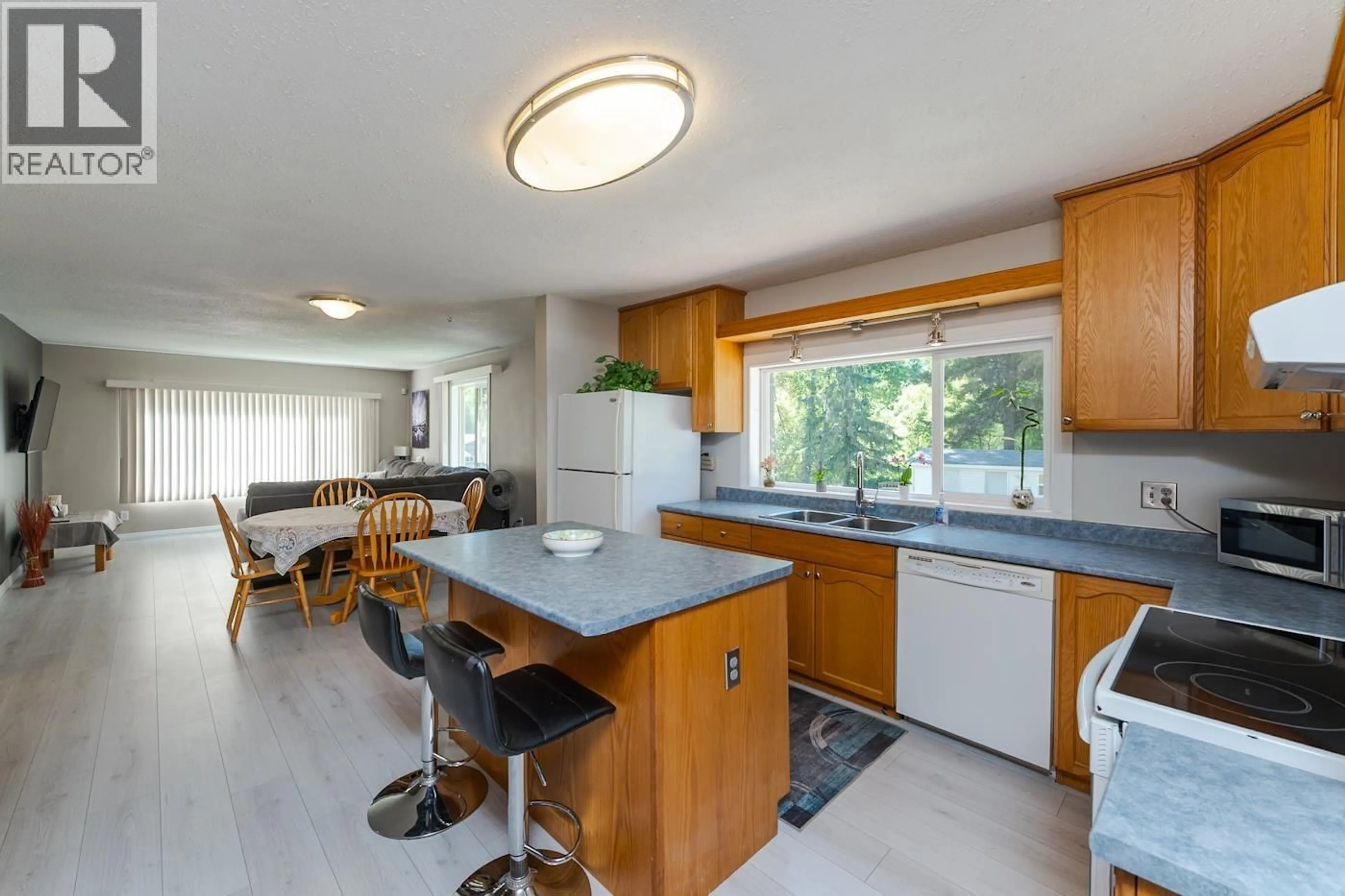 Open concept kitchen, unknown for 1716 SHADY VALLEY ROAD, Prince George British Columbia V2K5S5
