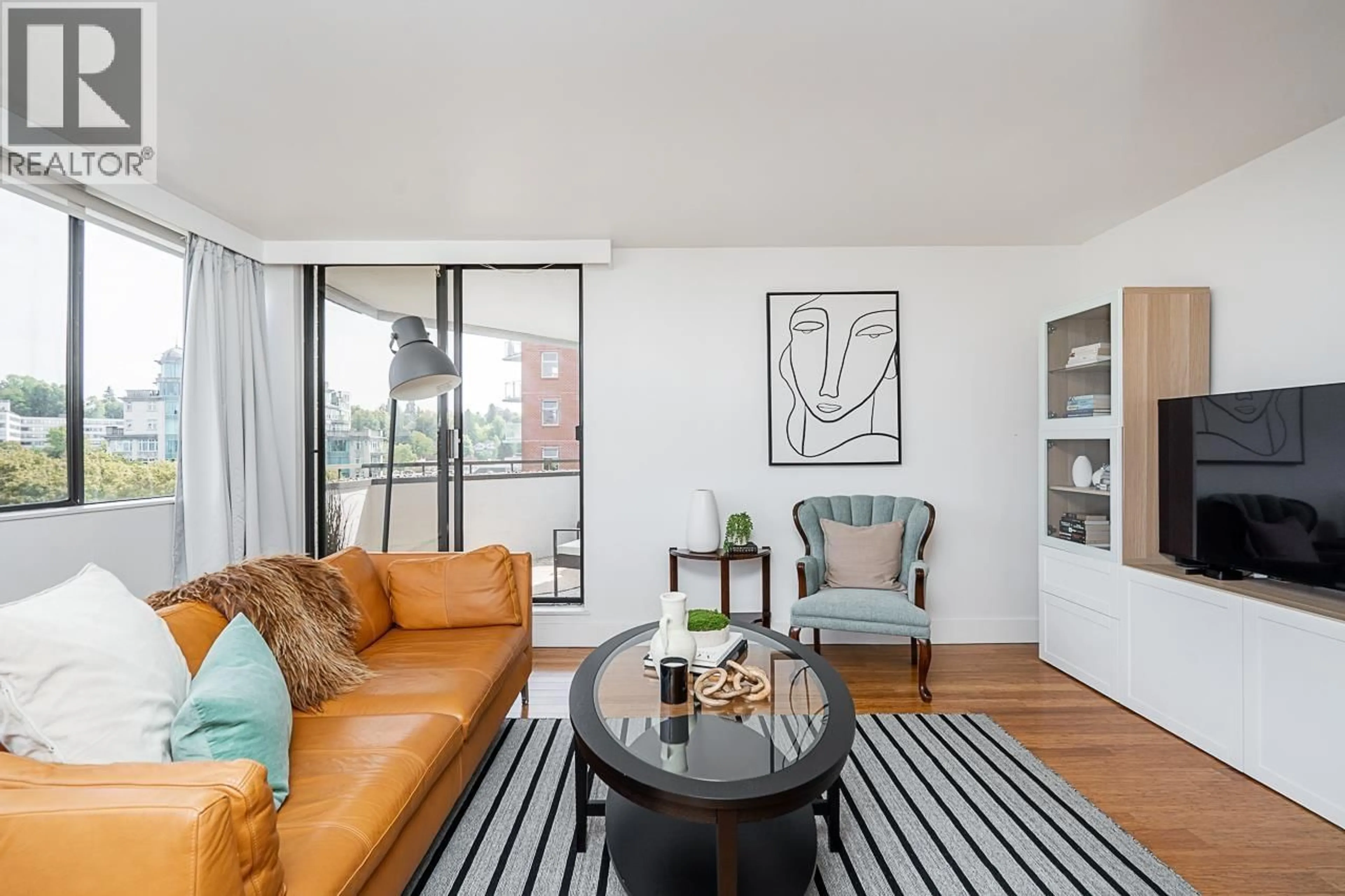 Living room with furniture, unknown for 902 - 1616 13 AVENUE, Vancouver British Columbia V6J2G6