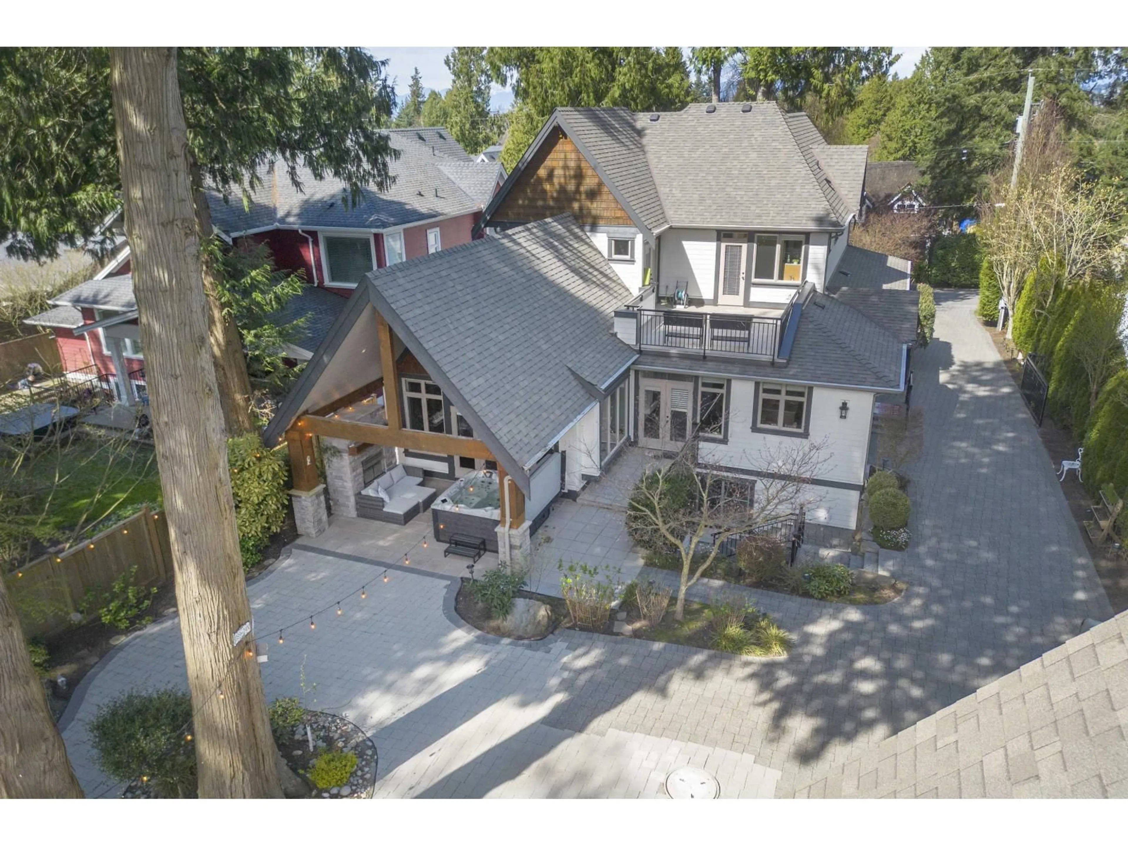 A pic from outside/outdoor area/front of a property/back of a property/a pic from drone, street for 12576 26A AVENUE, Surrey British Columbia V4A2M2