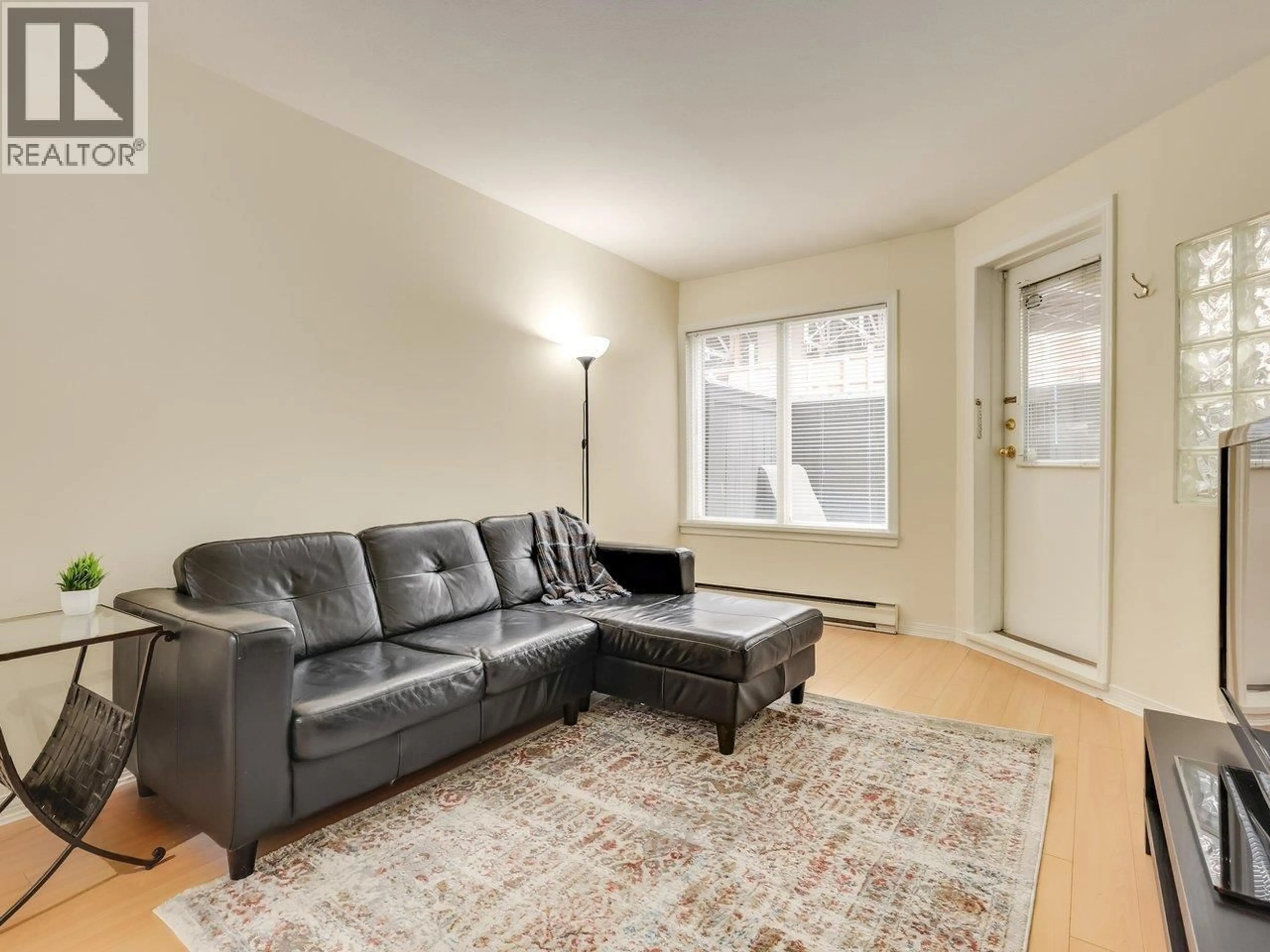 Living room with furniture, unknown for 117 - 555 14TH AVENUE, Vancouver British Columbia V5Z4G8