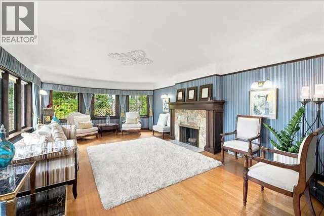 5584 MAPLE STREET, Vancouver 3