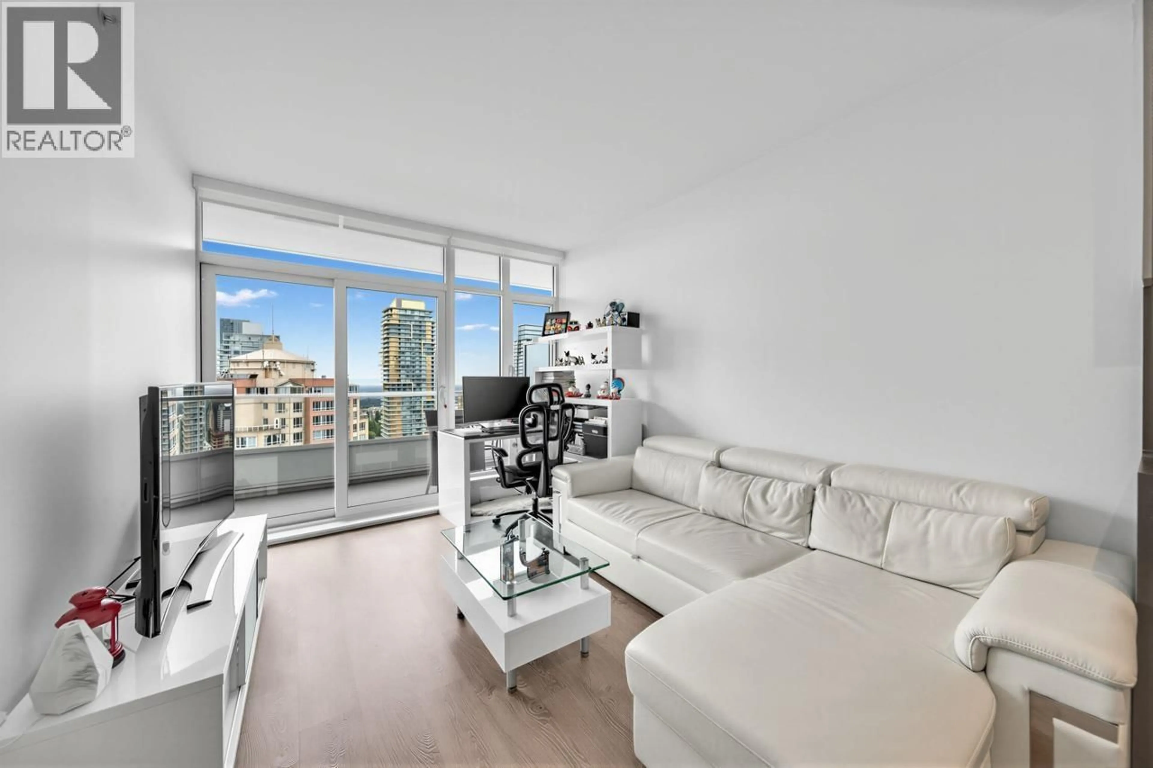 Living room with furniture, unknown for 2810 - 6080 MCKAY AVENUE, Burnaby British Columbia V7C2N4