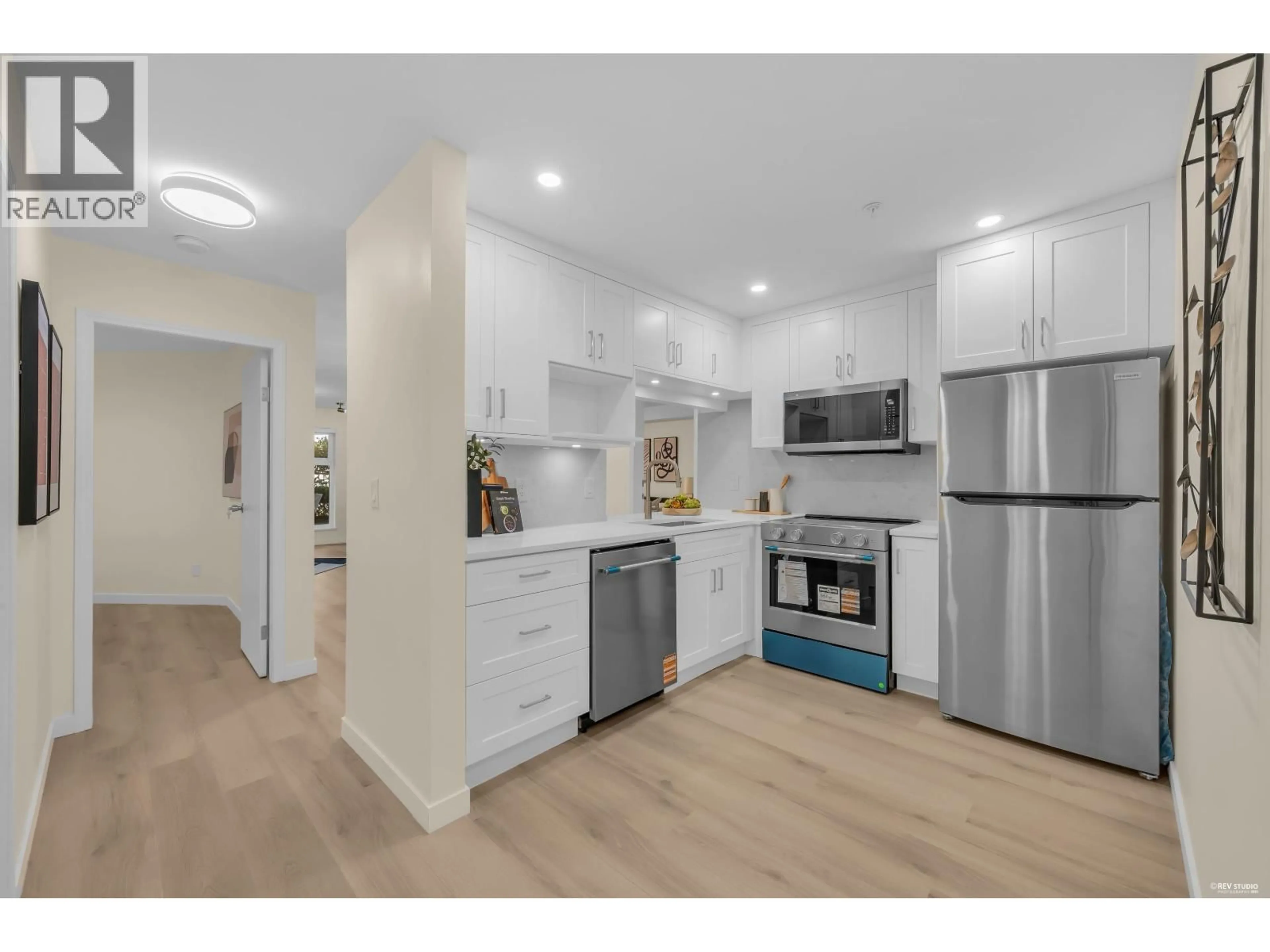 Unknown for 101 - 1924 COMOX STREET, Vancouver British Columbia V6G1R4