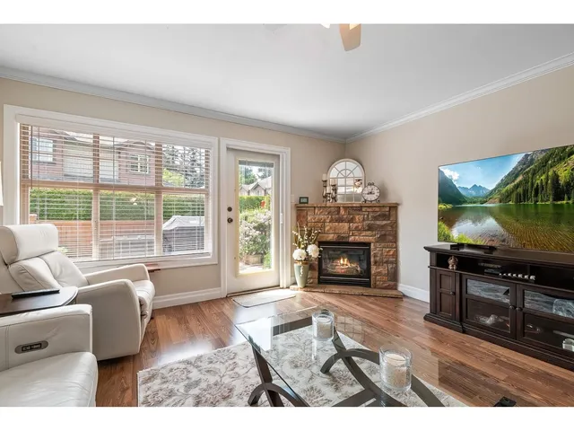 70 - 6887 SHEFFIELD WAY, Chilliwack 3