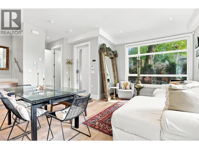 1185 VICTORIA DRIVE, Vancouver 5