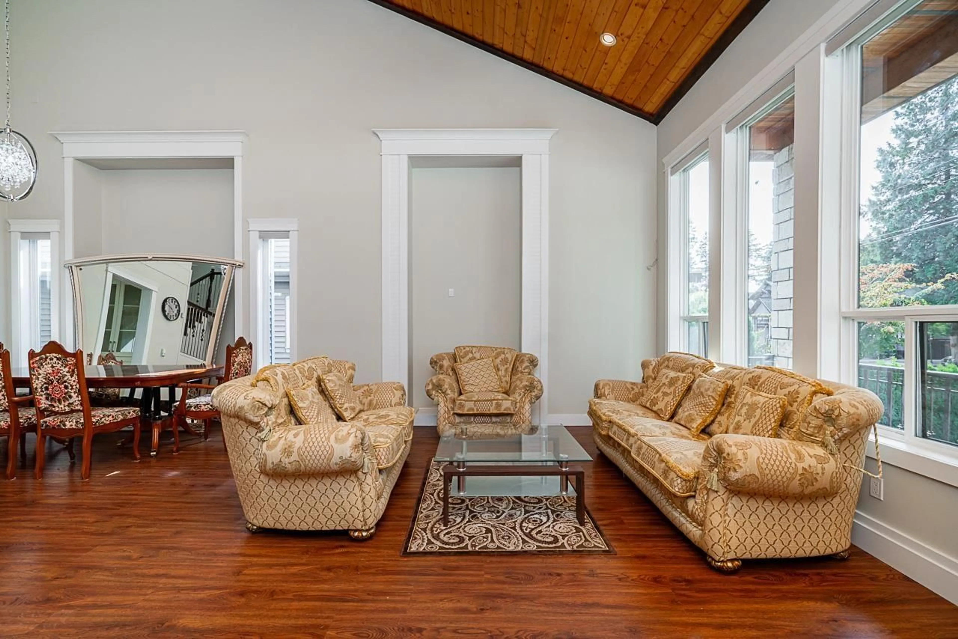 Living room with furniture, unknown for 5882 126 STREET, Surrey British Columbia V3X1V8