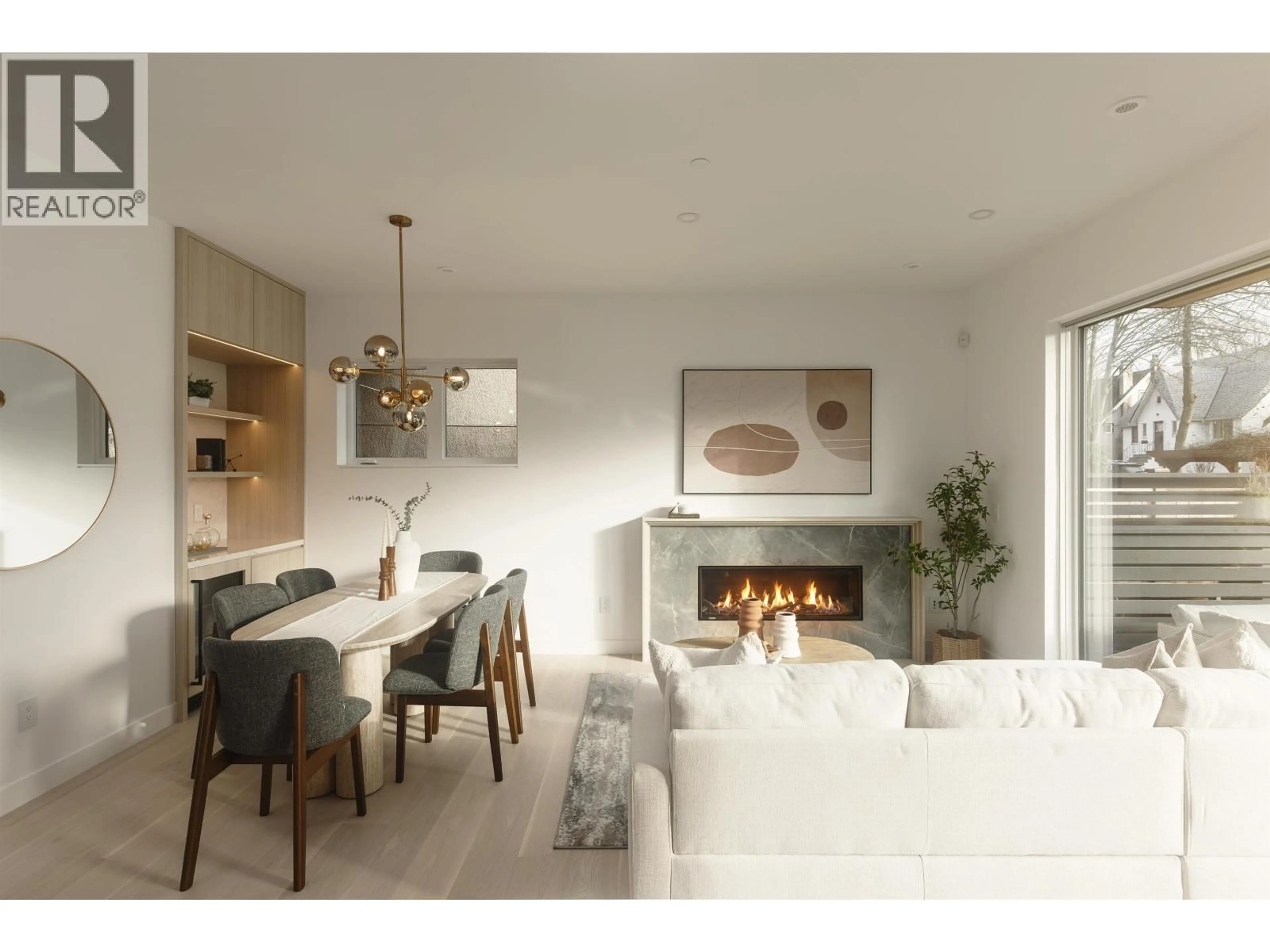 Unknown for 1 - 2755 11TH AVENUE, Vancouver British Columbia V6K2L8