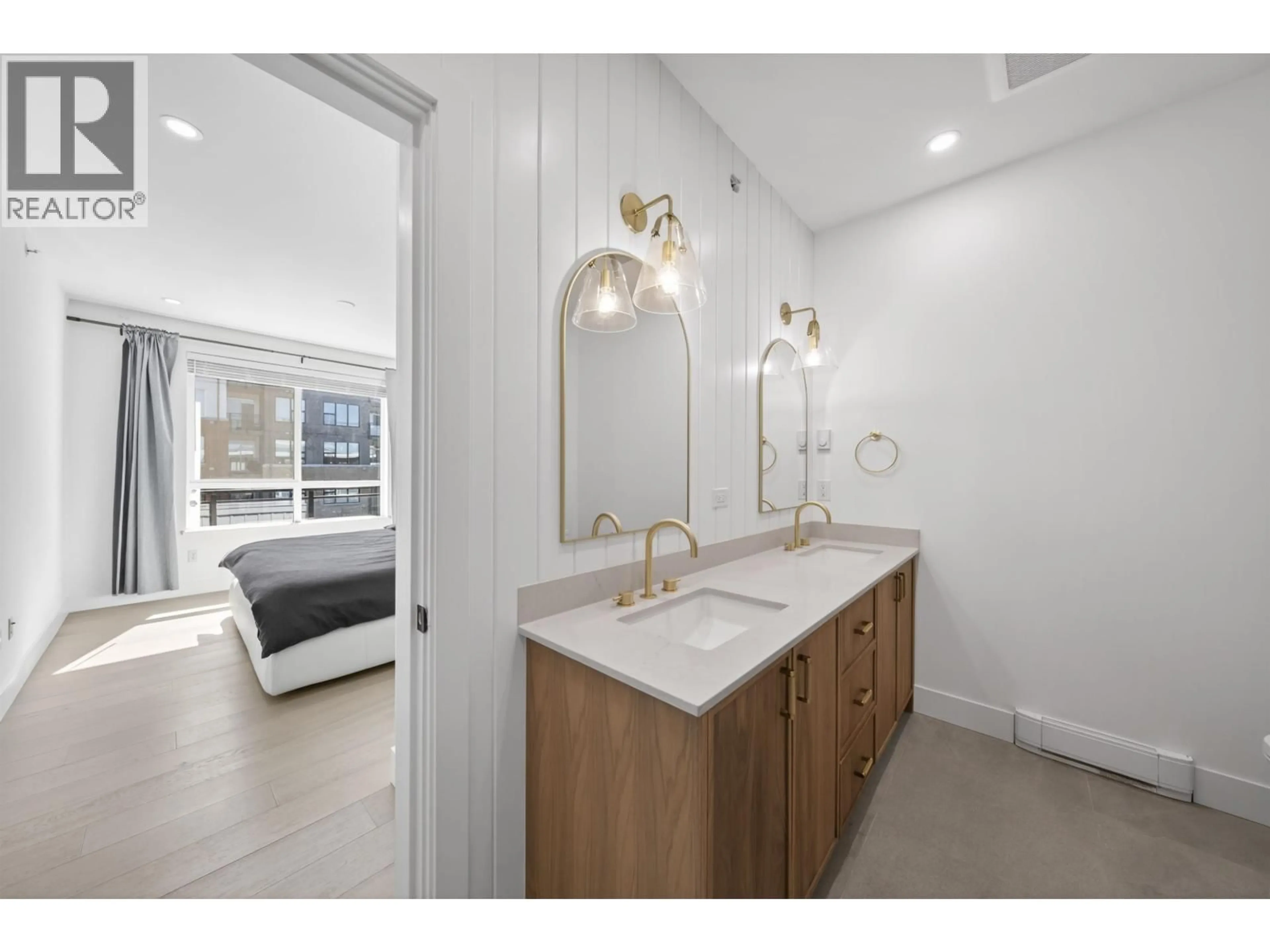 Standard bathroom, ceramic/tile floor for 428 - 9399 TOMICKI AVENUE, Richmond British Columbia V6X0H6