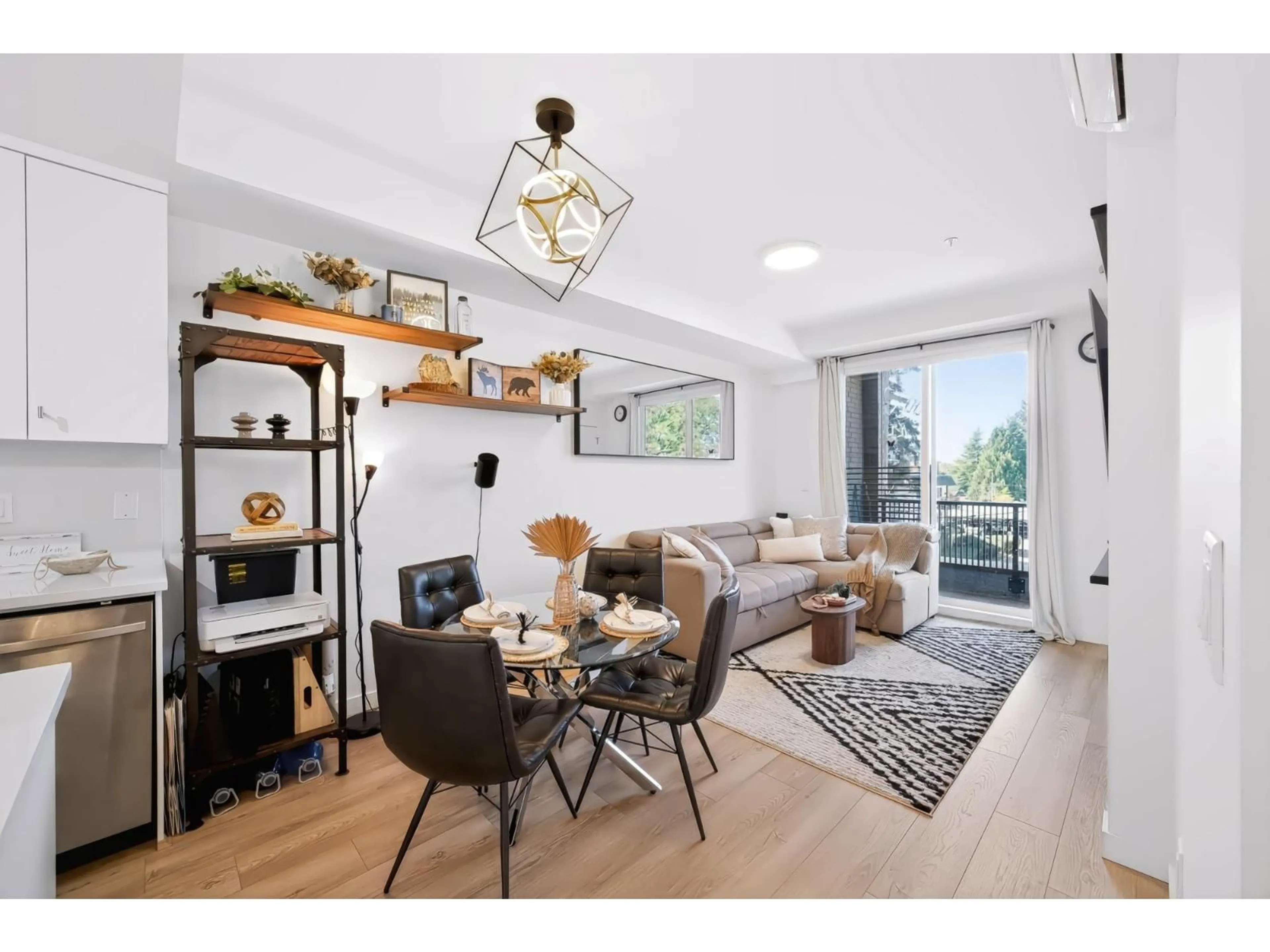 Living room with furniture, wood/laminate floor for 303 - 5420 208 STREET, Langley British Columbia V3A2J9