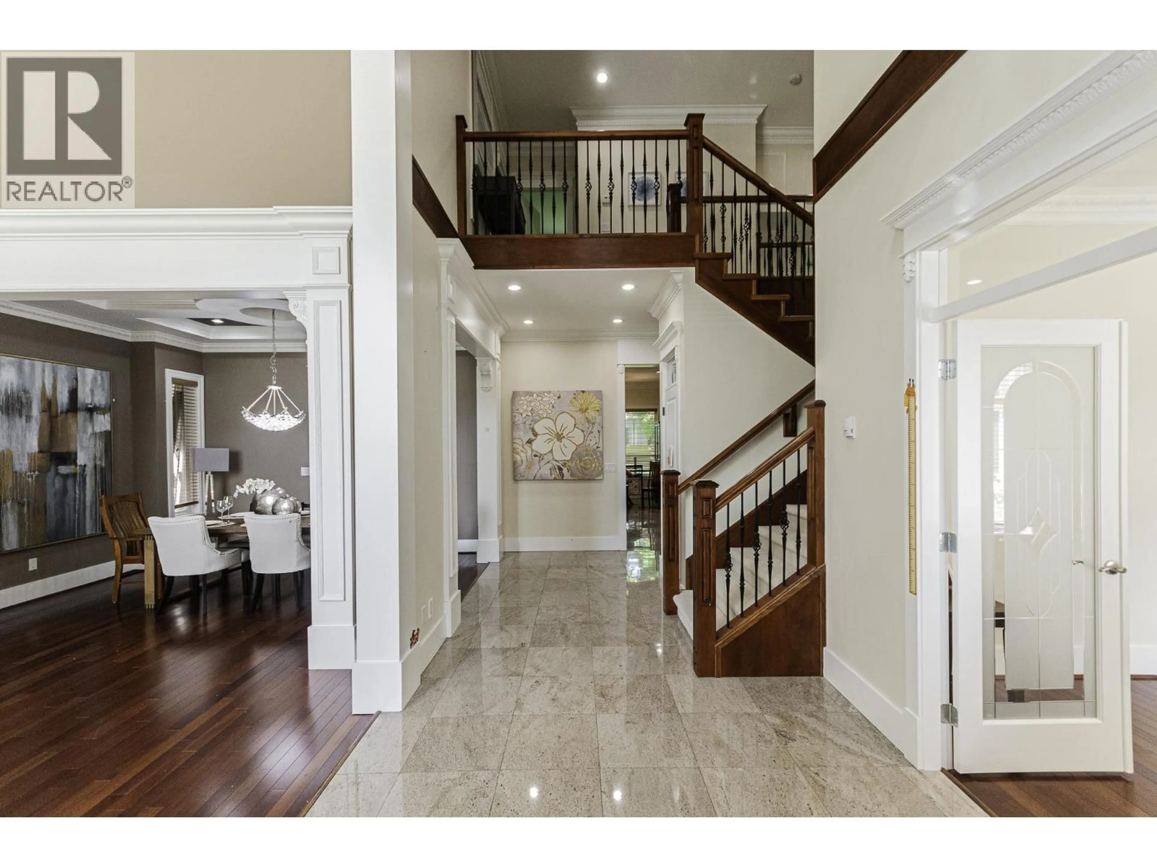 Indoor entryway for 8151 CLAYBROOK ROAD, Richmond British Columbia V7C2L4
