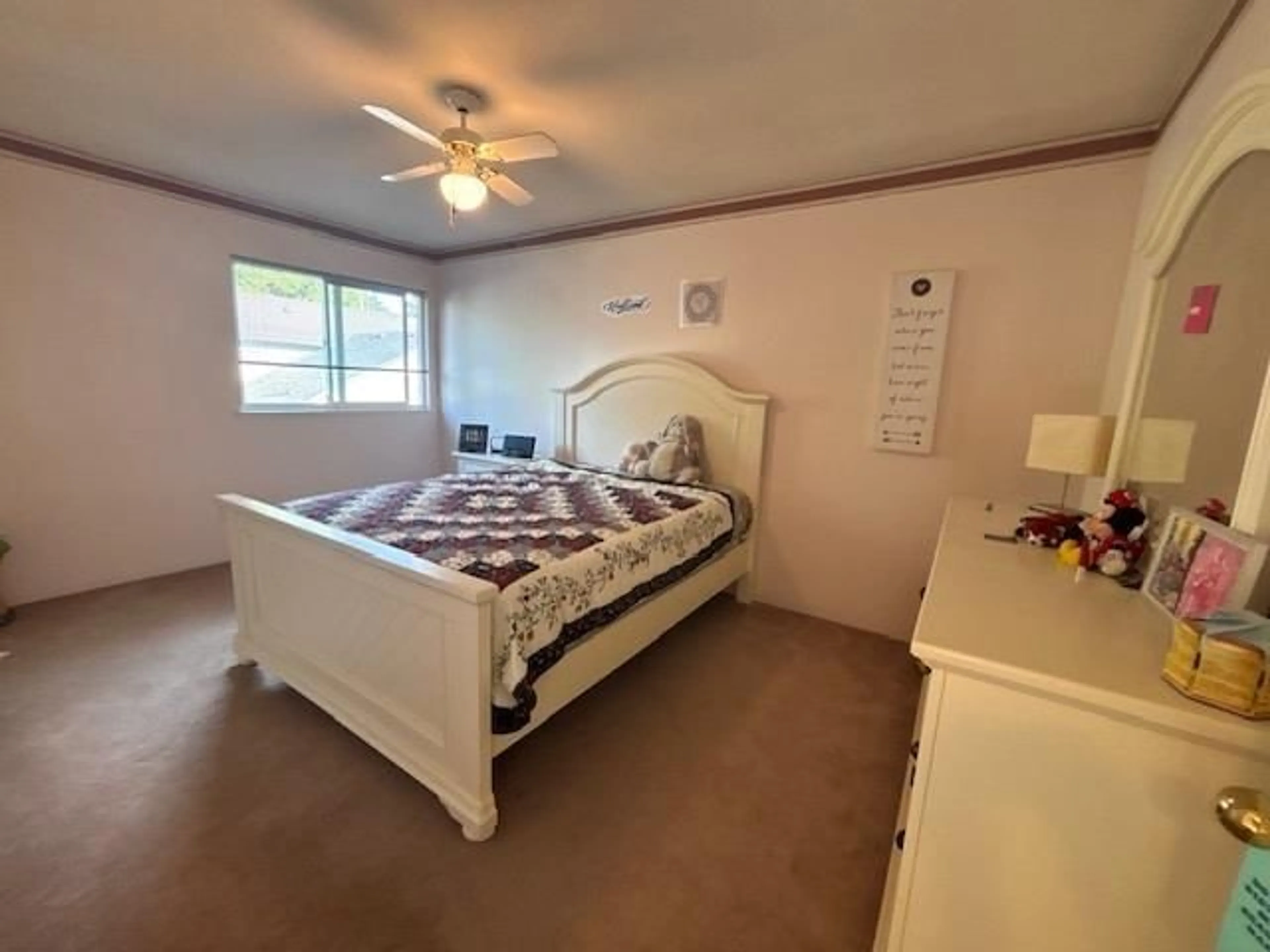 A pic of a room for 8668 143A STREET, Surrey British Columbia V3W0K4