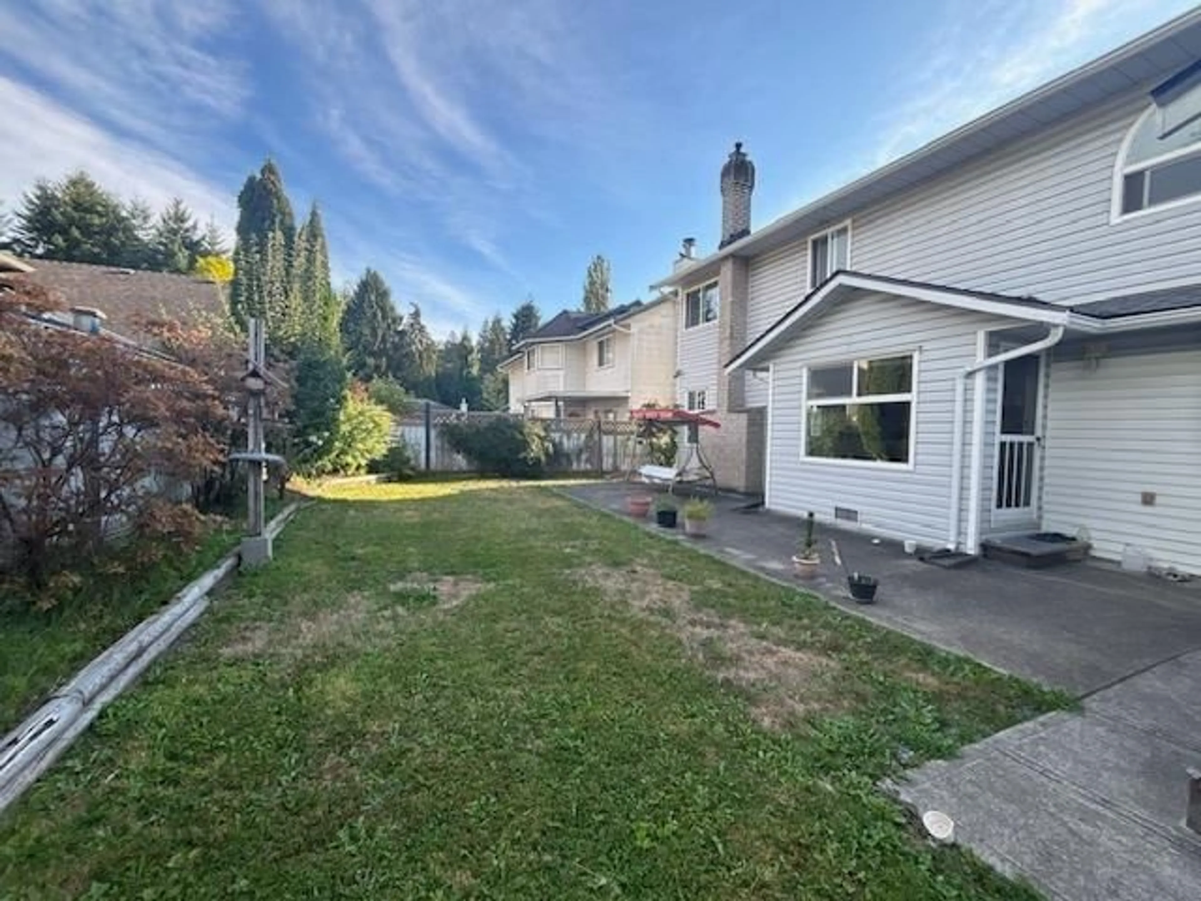 A pic from outside/outdoor area/front of a property/back of a property/a pic from drone, mountain view for 8668 143A STREET, Surrey British Columbia V3W0K4