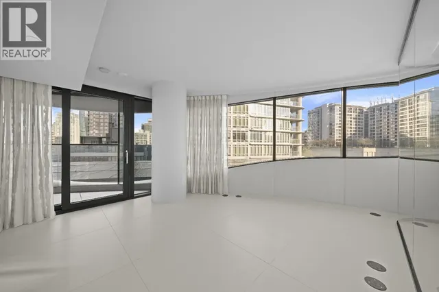 706 - 1033 NELSON STREET, Vancouver 4