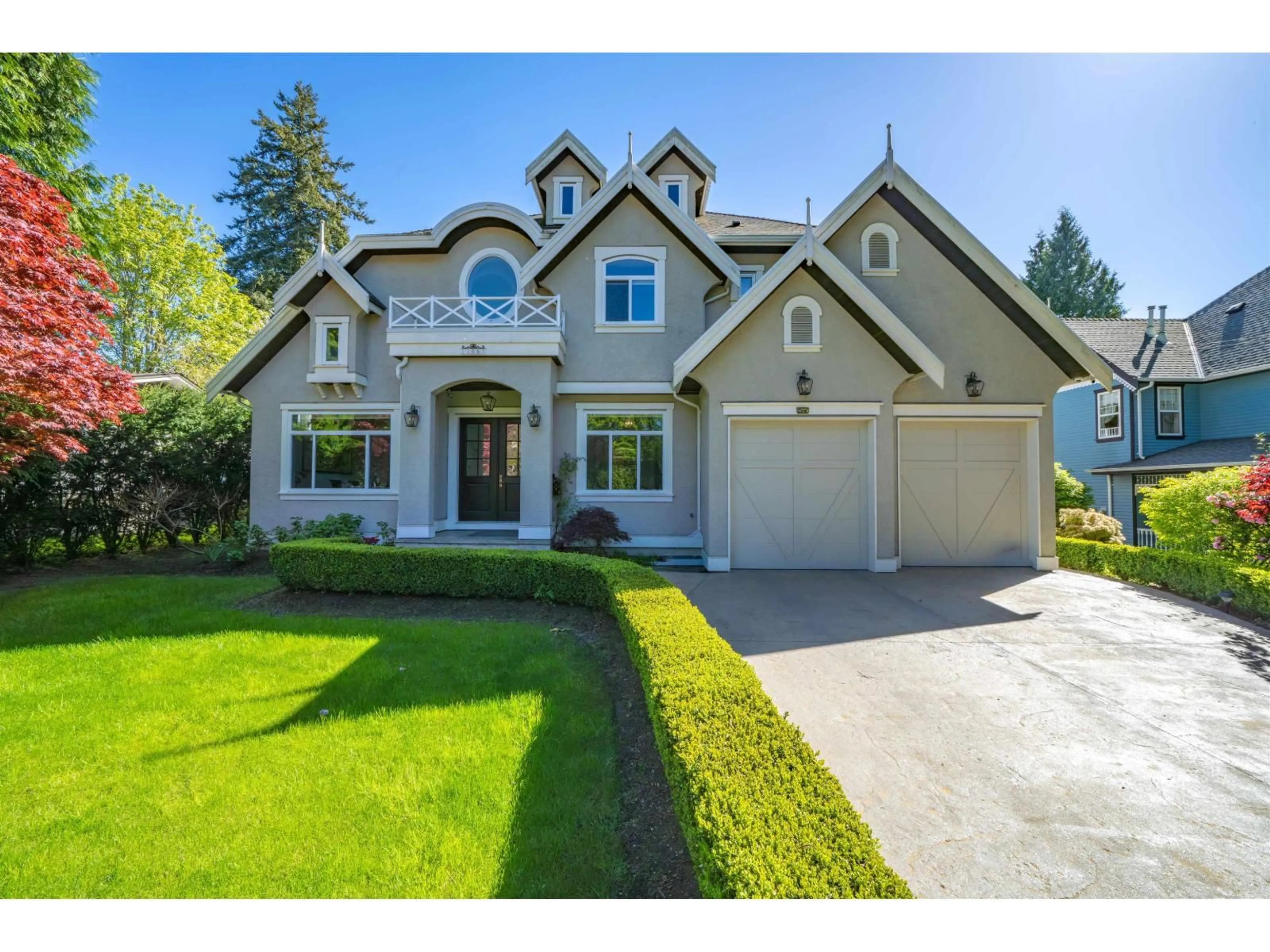 Home with vinyl exterior material, street for 13062 15A AVENUE, Surrey British Columbia V4A1M3