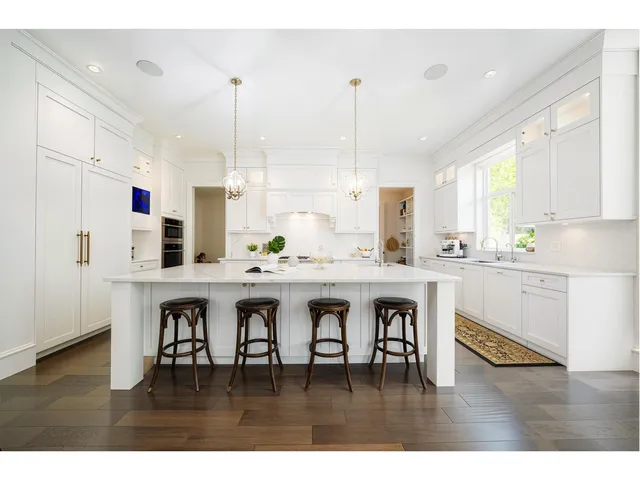 13062 15A AVENUE, Surrey 4