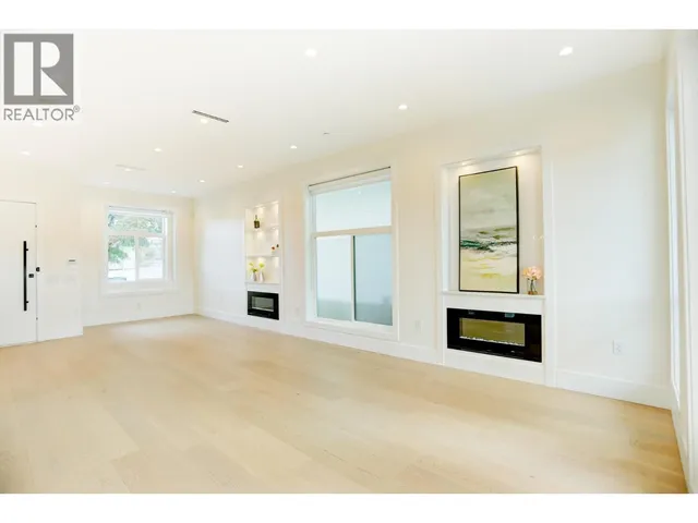 2026 32ND AVENUE, Vancouver 3