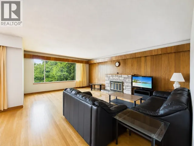 6096 SERVICE STREET, Burnaby 2