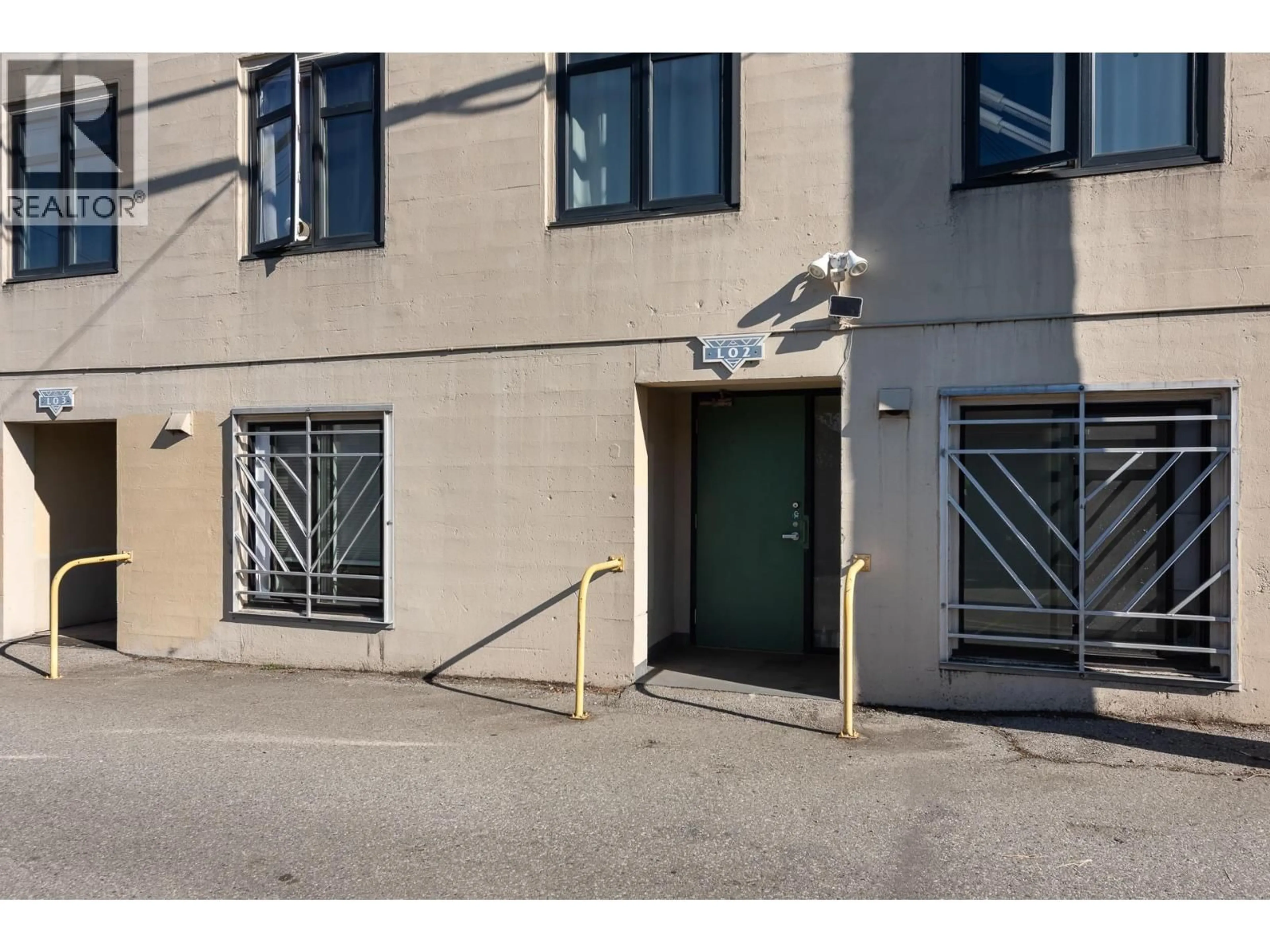 Unknown for L2 - 2556 HASTINGS STREET, Vancouver British Columbia V5K1Z3