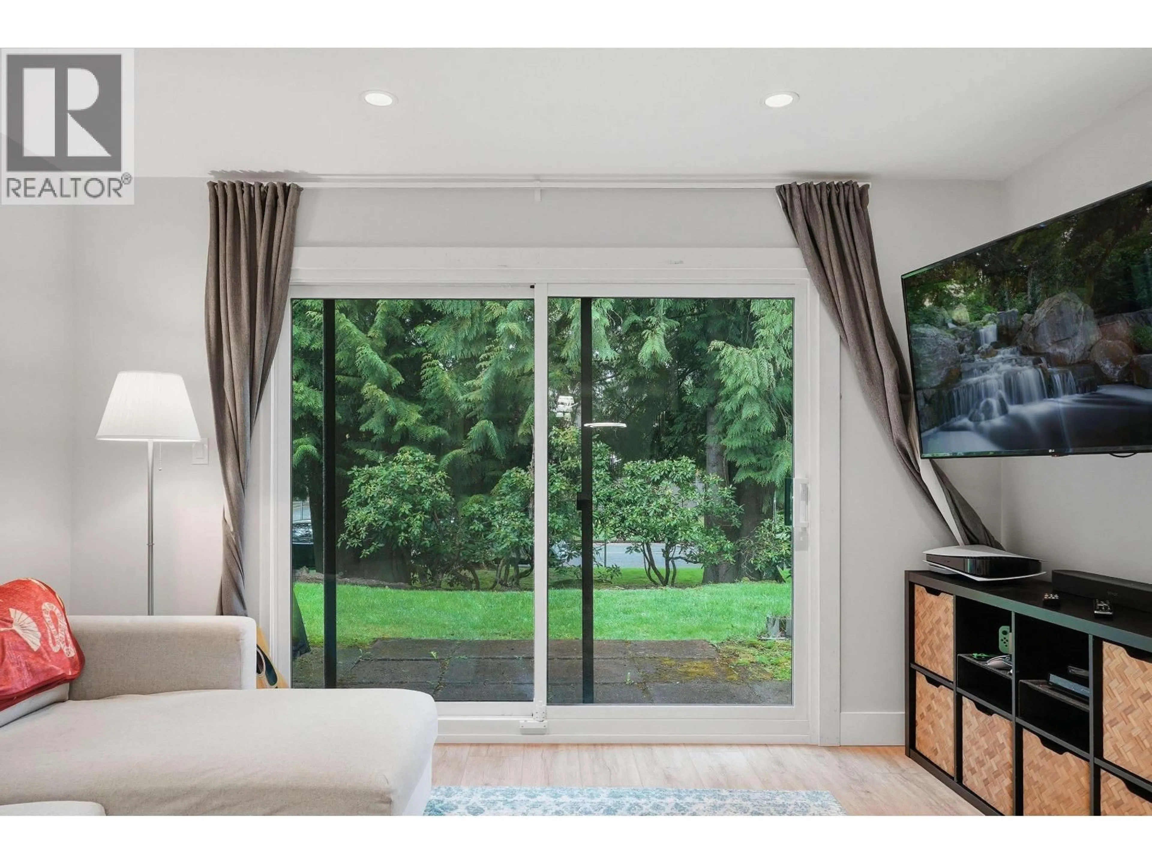 Home theater for 4212 GARDEN GROVE DRIVE, Burnaby British Columbia V5G4G6