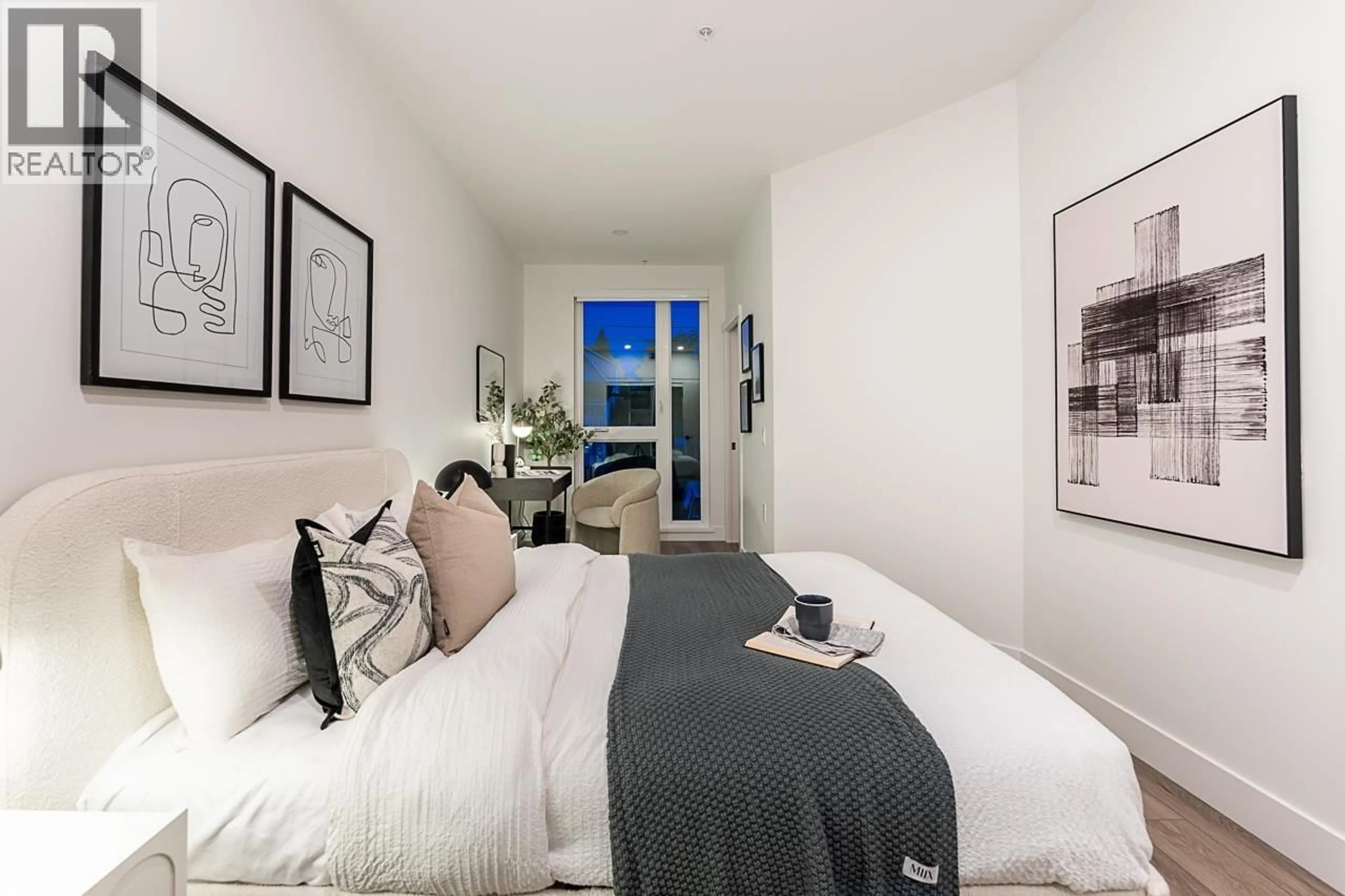 A pic of a room for 309 - 422 LAKEWOOD DRIVE, Vancouver British Columbia V5L0E8