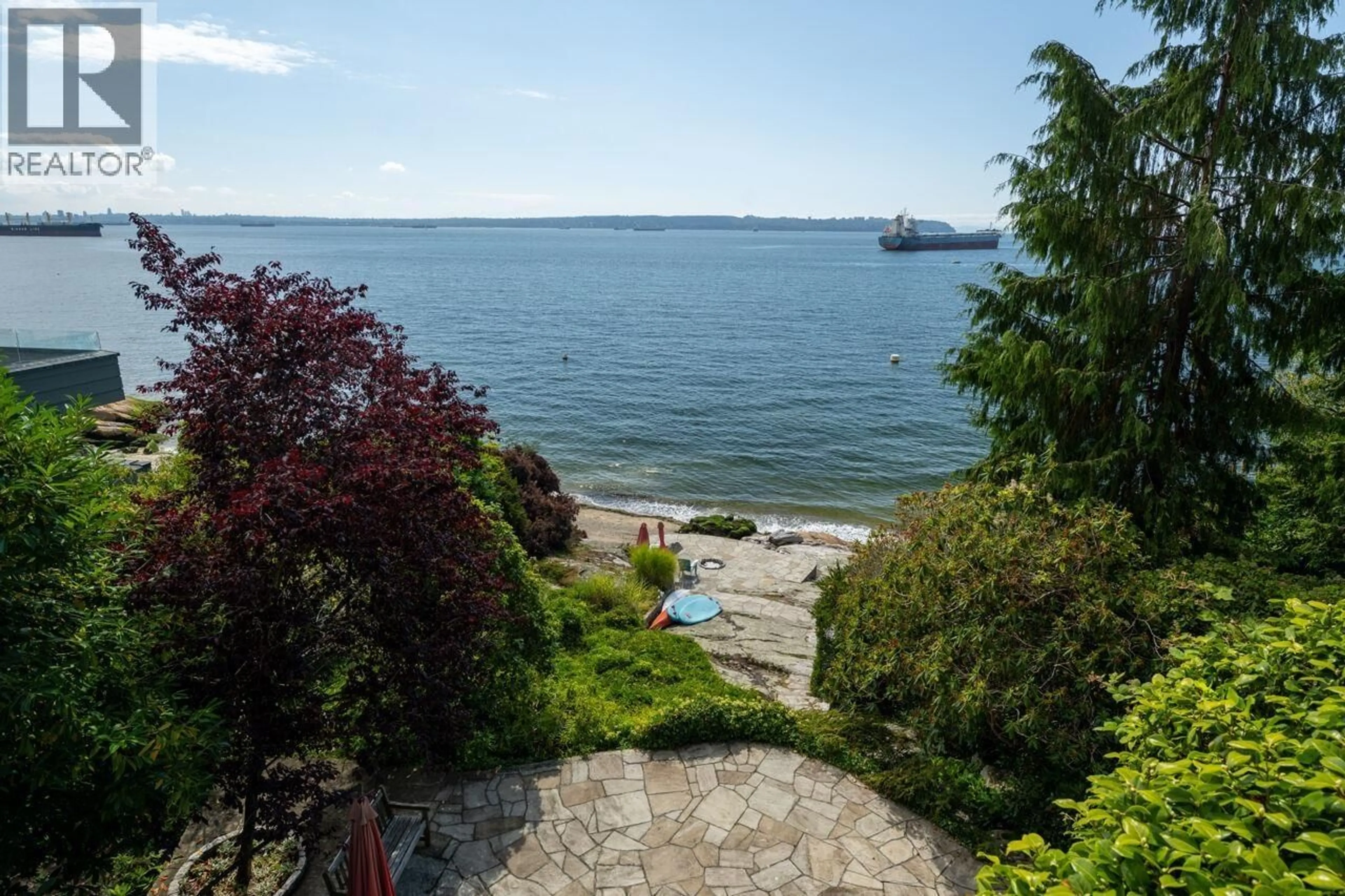 Patio, water/lake/river/ocean view for 4052 MARINE DRIVE, West Vancouver British Columbia V7V1N6