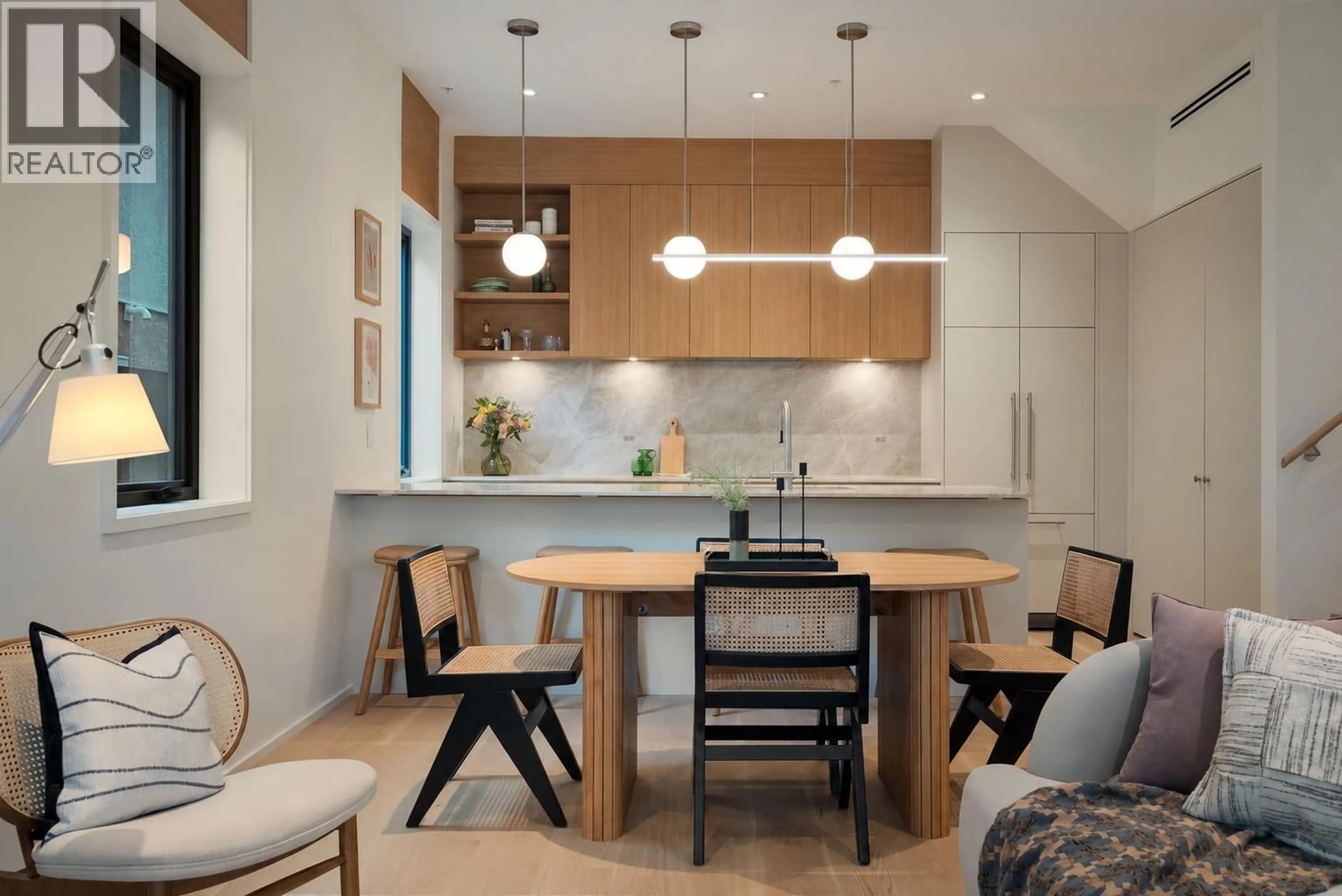 Contemporary kitchen, wood/laminate floor for 2 - 164 38TH AVENUE, Vancouver British Columbia V5W1H1