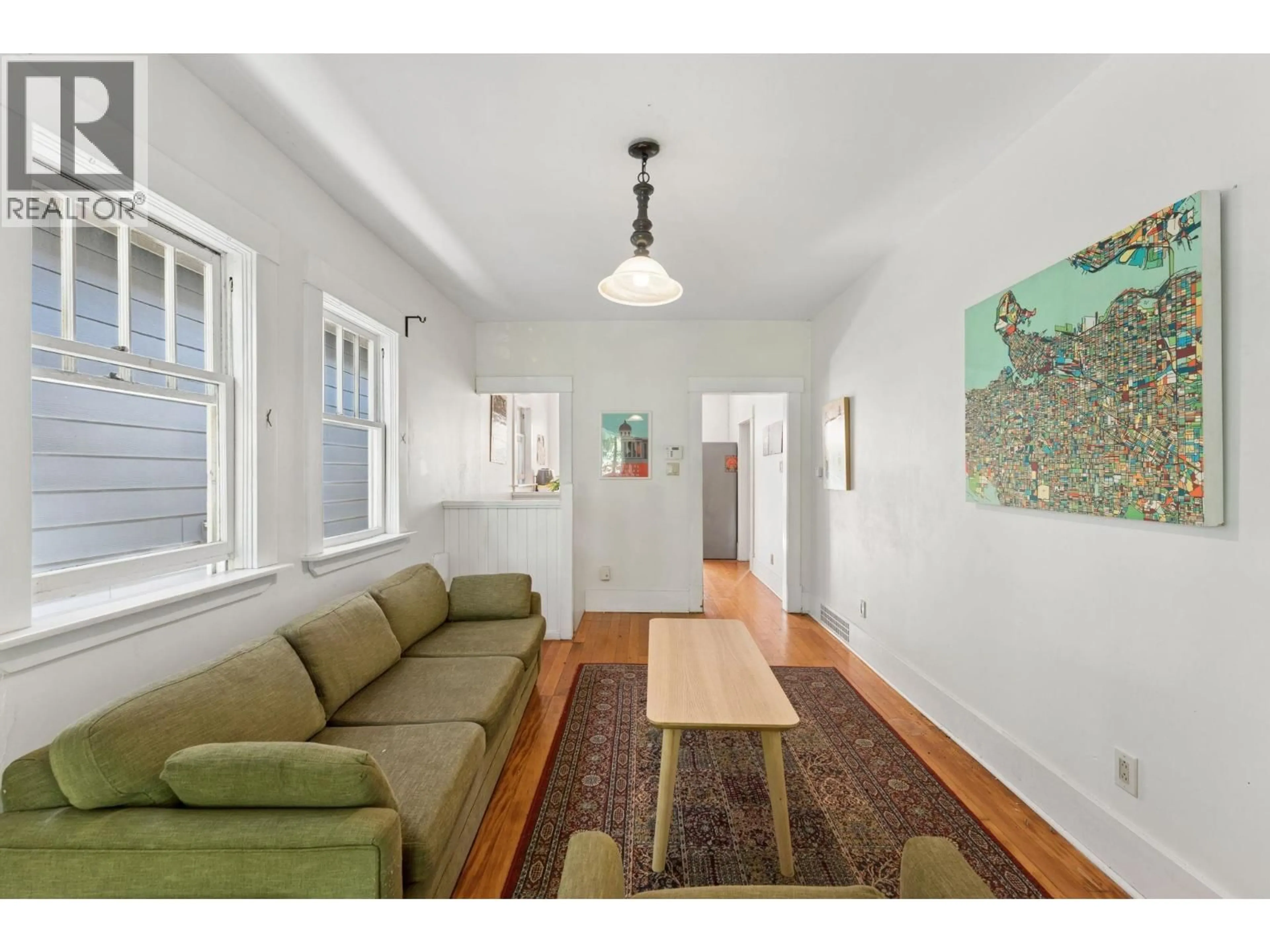 Living room with furniture, unknown for 614 19TH AVENUE, Vancouver British Columbia V5V1K2