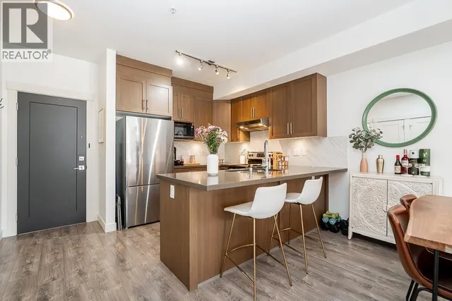 210 - 827 RODERICK AVENUE, Coquitlam 2