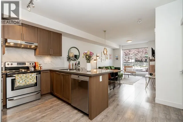 210 - 827 RODERICK AVENUE, Coquitlam 4