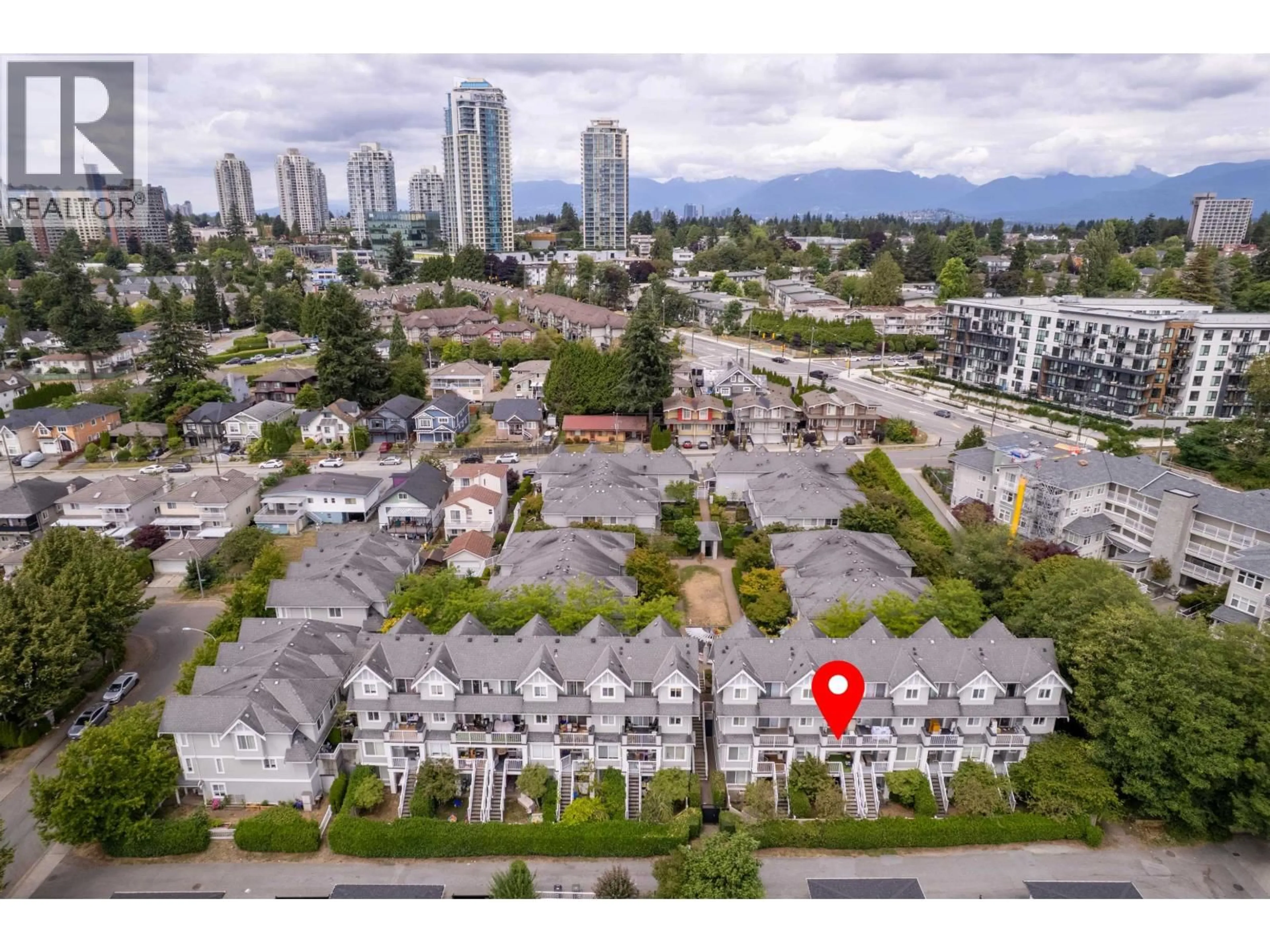 A pic from outside/outdoor area/front of a property/back of a property/a pic from drone, city buildings view from balcony for 22 - 7370 STRIDE AVENUE, Burnaby British Columbia V3N5E6