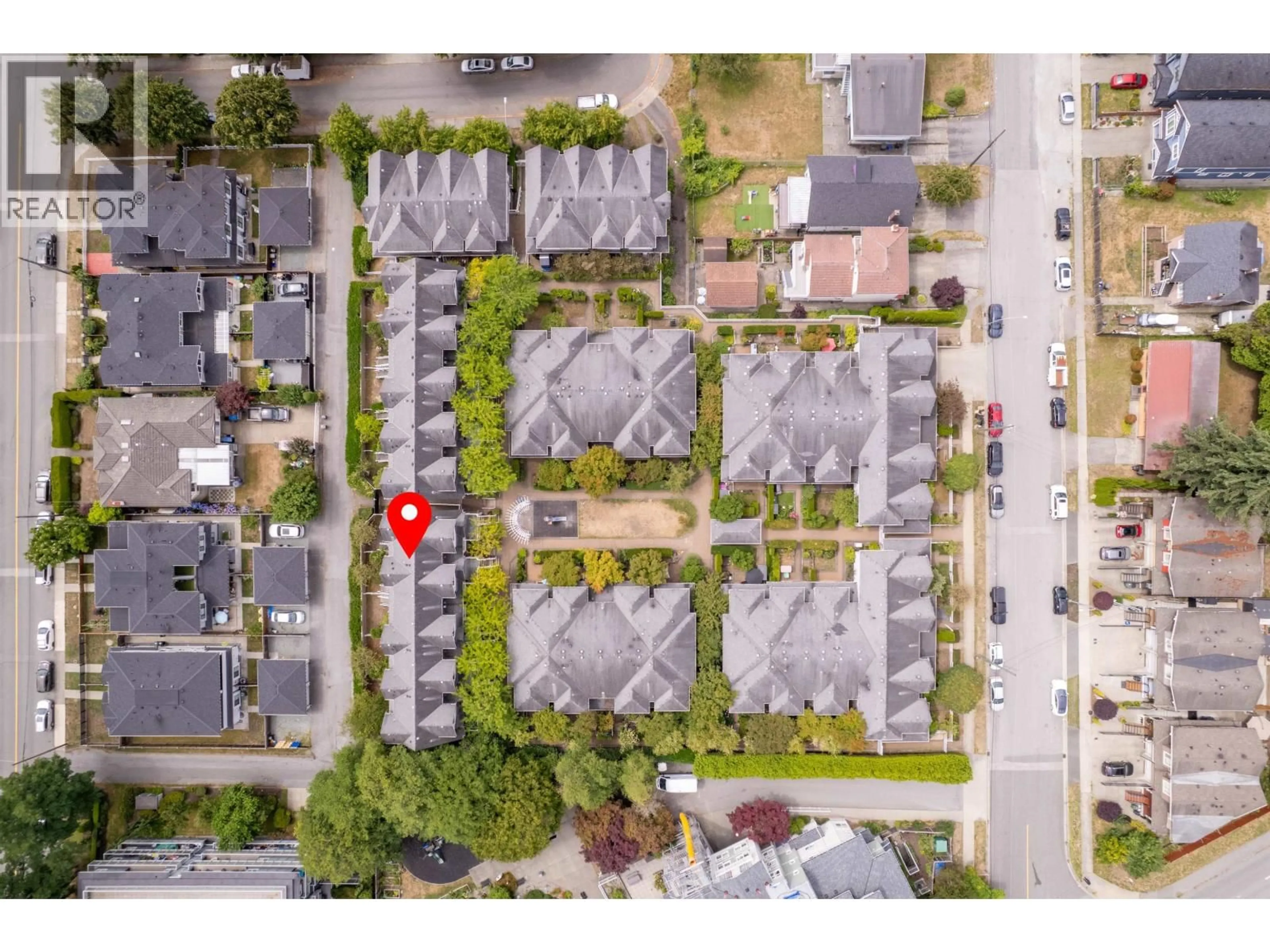 A pic from outside/outdoor area/front of a property/back of a property/a pic from drone, street for 22 - 7370 STRIDE AVENUE, Burnaby British Columbia V3N5E6