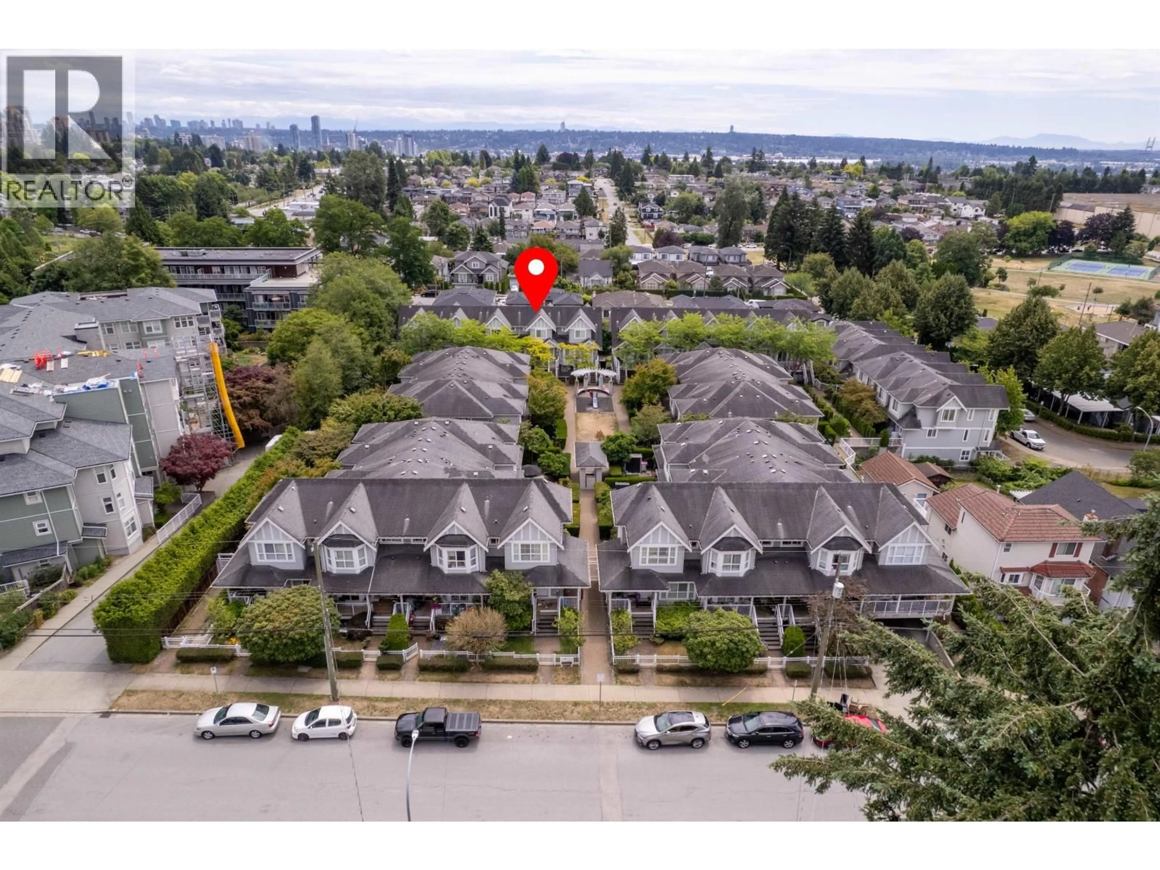 A pic from outside/outdoor area/front of a property/back of a property/a pic from drone, city buildings view from balcony for 22 - 7370 STRIDE AVENUE, Burnaby British Columbia V3N5E6