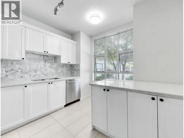 8268 SABA ROAD, Richmond 3