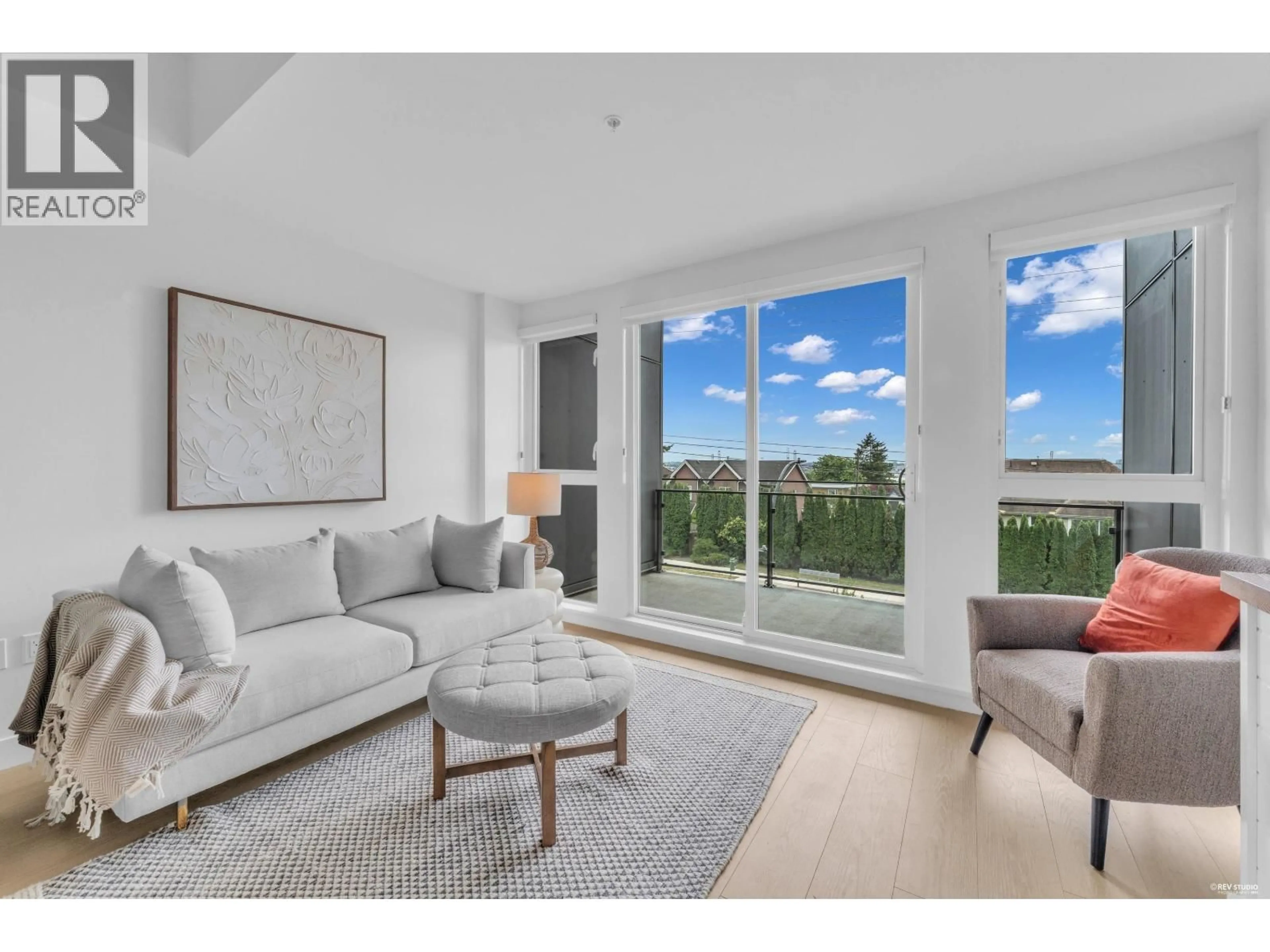Living room with furniture, unknown for 103/203 - 422 3RD STREET, North Vancouver British Columbia V7L0K1